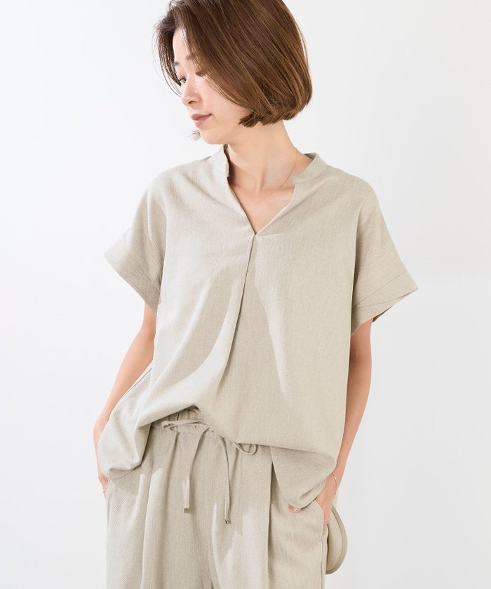 【マイカ ディール/MICA & DEAL】のデラリネンスキッパーブラウス インテリア・キッズ・メンズ・レディースファッション・服の通販 founy(ファニー) https://founy.com/ ファッション Fashion レディースファッション Ladies' Fashion Online トップス・カットソー Tops/Tshirt シャツ/ブラウス Shirts/Blouses おすすめ Recommend ウォッシャブル Washable スキッパー Skipper セットアップ Set Up バランス Balance フランス France ボトム Bottom エレガント 上品 Elegant |ID: prp329100004596184 ipo3291000000032661620