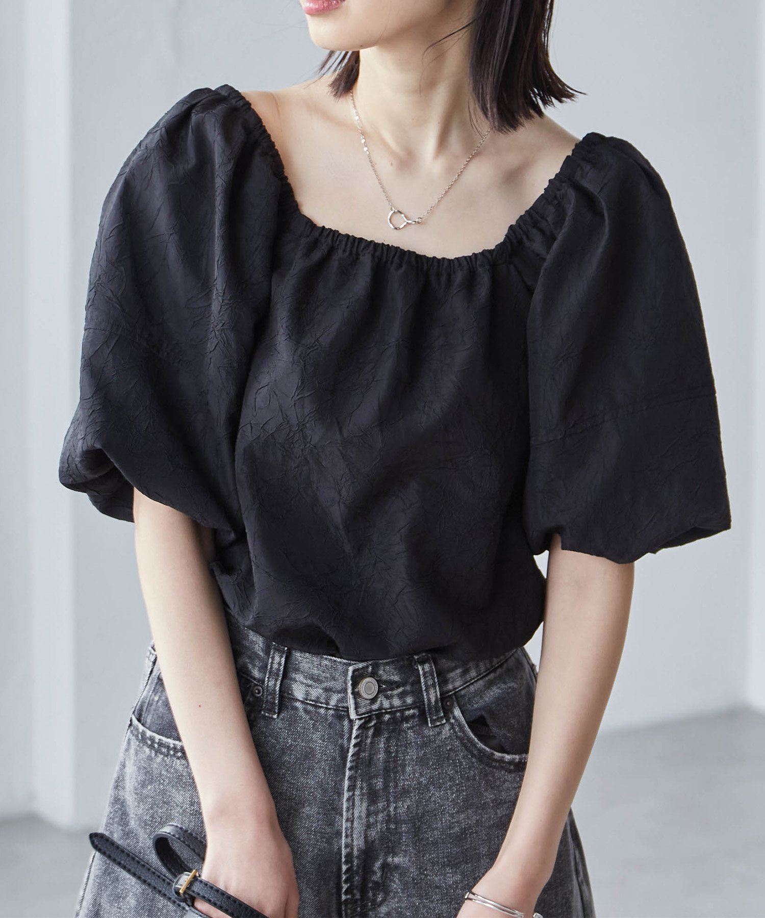 【ラナン/Ranan】のRanan/2WAYオフショルダーブラウス インテリア・キッズ・メンズ・レディースファッション・服の通販 founy(ファニー) 　ファッション　Fashion　レディースファッション　Ladies' Fashion Online　トップス・カットソー　Tops/Tshirt　シャツ/ブラウス　Shirts/Blouses　オフショル　Off Shoulder　シンプル　Simple　ジャカード　Jacquard　デニム　Denim　トレンド　Trend　夏　Summer　ブラック|ID: prp329100004596187 ipo3291000000032661653