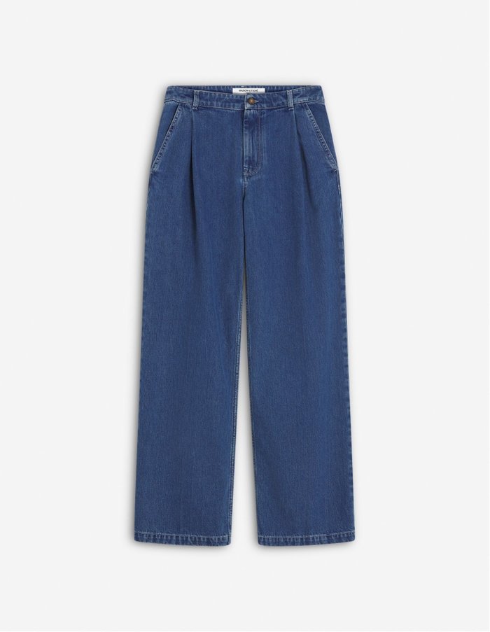 【メゾン キツネ/MAISON KITSUNE】のMaison Kitsune/PLEATED DENIM JEANS インテリア・キッズ・メンズ・レディースファッション・服の通販 founy(ファニー) https://founy.com/ ファッション Fashion レディースファッション Ladies' Fashion Online パッチ Patch フィット Fit ポケット Pocket リラックス Relax ループ Loop 夏 Summer S/S・春夏 Ss・Spring/Summer |ID: prp329100004596391 ipo3291000000032664203