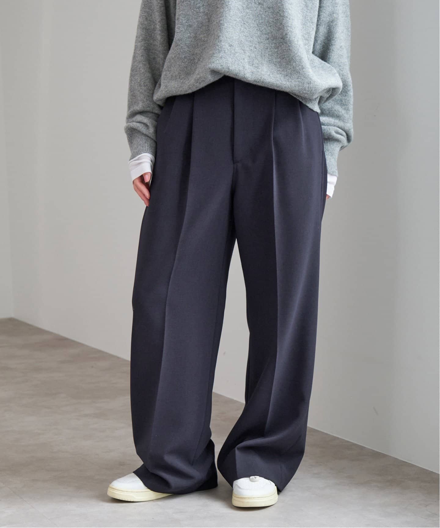 【スピック&スパン/Spick & Span】の《追加》ダブルクロスツータックパンツ インテリア・キッズ・メンズ・レディースファッション・服の通販 founy(ファニー) 　ファッション　Fashion　レディースファッション　Ladies' Fashion Online　パンツ　Pants　ネイビー|ID: prp329100004596457 ipo3291000000032664881