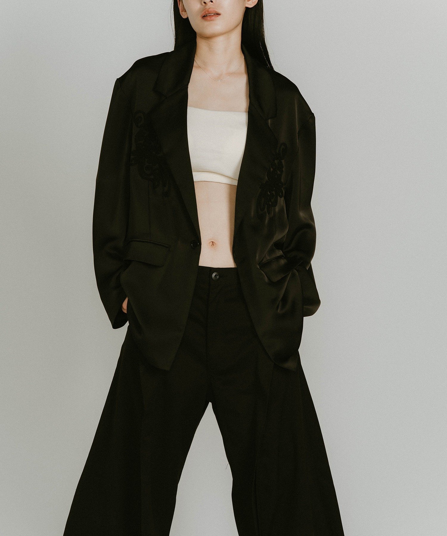 【その他のブランド/Other】のKnuth Marf/embroidered satin jacket 刺繍ジャケット 人気、トレンドファッション・服の通販 founy(ファニー) 　ファッション　Fashion　レディースファッション　Fashion for Women　アウター　Coat / Outerwear Collection　レディースジャケット・軽アウター　Jackets　アクセサリー　Fashion Accessories　サテン　Satin, Glossy Fabric　ジャケット　Jacket, Outerwear　テーラード　Tailored, Tailored Fit　トレンド　Trend, Trending Now　ドレープ　Drape, Draping Fabric　フロント　Front, Front Design　再入荷　Restock / Back in Stock　エレガント 上品　Elegant　 other-1|ID: prp329100004596504 ipo3291000000032665280