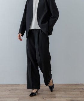 【アーバンリサーチ/URBAN RESEARCH】の『3サイズ展開』タックストレートスラックス 人気、トレンドファッション・服の通販 founy(ファニー) ファッション Fashion レディースファッション Ladies' Fashion Online 2025年 2025 2025春夏・S/S Ss,Spring/Summer,2025 おすすめ Recommend ジャケット Jacket ストレッチ Stretch ストレート Straight スラックス Slacks セットアップ Set Up ベーシック Basic ビジネス 仕事 通勤 Business 夏 Summer S/S・春夏 Ss・Spring/Summer |ID:prp329100004596607