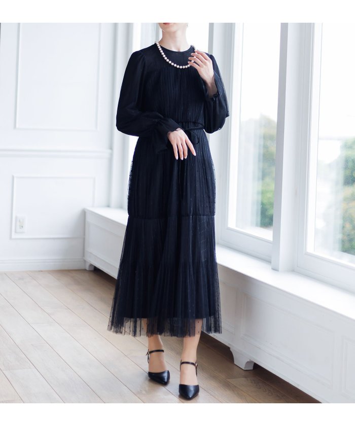 【その他のブランド/Other】の【WEB限定】ドットチュールプリーツドレス インテリア・キッズ・メンズ・レディースファッション・服の通販 founy(ファニー) https://founy.com/ ファッション Fashion レディースファッション Fashion for Women ワンピース Dresses フォーマル・パーティードレス・結婚式用ドレス Elegant & Casual Dresses オケージョン Occasion Wear カフス Cuff Design ギャザー Gathered, Ruffled コレクション Collection, Seasonal Line 切替 Switching, Contrast Panel スリーブ Sleeve, Long Sleeve / Short Sleeve チュール Tulip, Tulip Motif ティアード Tiered, Tiered Style ドット Polka Dot, Dot Pattern ドレス Dress, One-Piece パターン Pattern, Design Print フォーマル Formal, Dressy ブラウジング Blouson Silhouette, Cinched Waist プリーツ Pleats, Pleated ベルベット Velvet, Velvety リボン Ribbon, Bow おすすめ Recommended / Our Picks エレガント 上品 Elegant セレモニー Ceremony 結婚式 Wedding 二次会 After Party |ID: prp329100004596684 ipo3291000000032667351