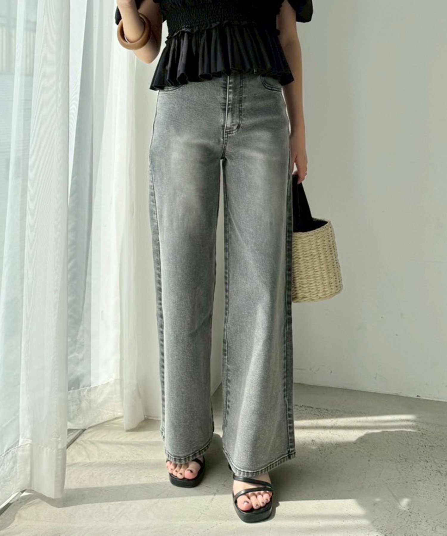 【ナイスクラップ/NICE CLAUP】のワイドデニム インテリア・キッズ・メンズ・レディースファッション・服の通販 founy(ファニー) 　ファッション　Fashion　レディースファッション　Ladies' Fashion Online　デニム　Denim　ワイド　Wide　グレー|ID: prp329100004596755 ipo3291000000032667913