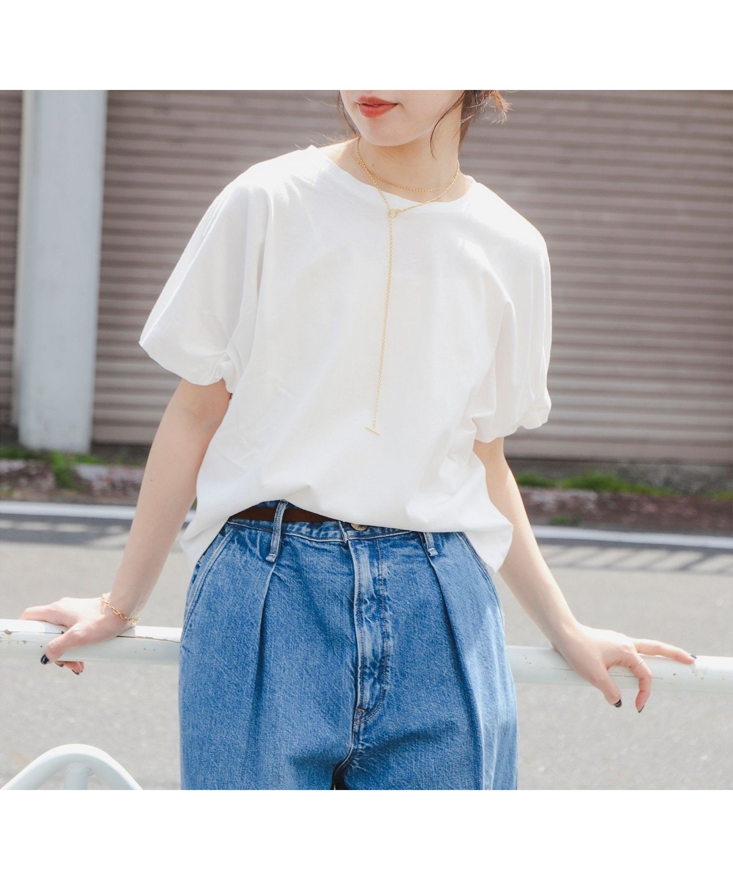 【ビーミングライフストアバイビームス/B:MING LIFE STORE by BEAMS】の【7/10再値下げ】袖 ピンチ プルオーバー 25SS きれいめ おでかけ 夏 インテリア・キッズ・メンズ・レディースファッション・服の通販 founy(ファニー) 　ファッション　Fashion　レディースファッション　Fashion for Women　トップス・カットソー　Cut & Sew Tops　カジュアルプルオーバー・ニットトップス　Pullovers & Knit Tops / Casual Pullovers　2025年　2025　2025春夏・S/S　Spring/Summer 2025 SS25　ルーズ　Loose, Oversized　ワンポイント　One Point, Statement Accent　人気　Popular, Best Seller　夏　Summer　OFF_WHITE|ID: prp329100004596941 ipo3291000000033044831