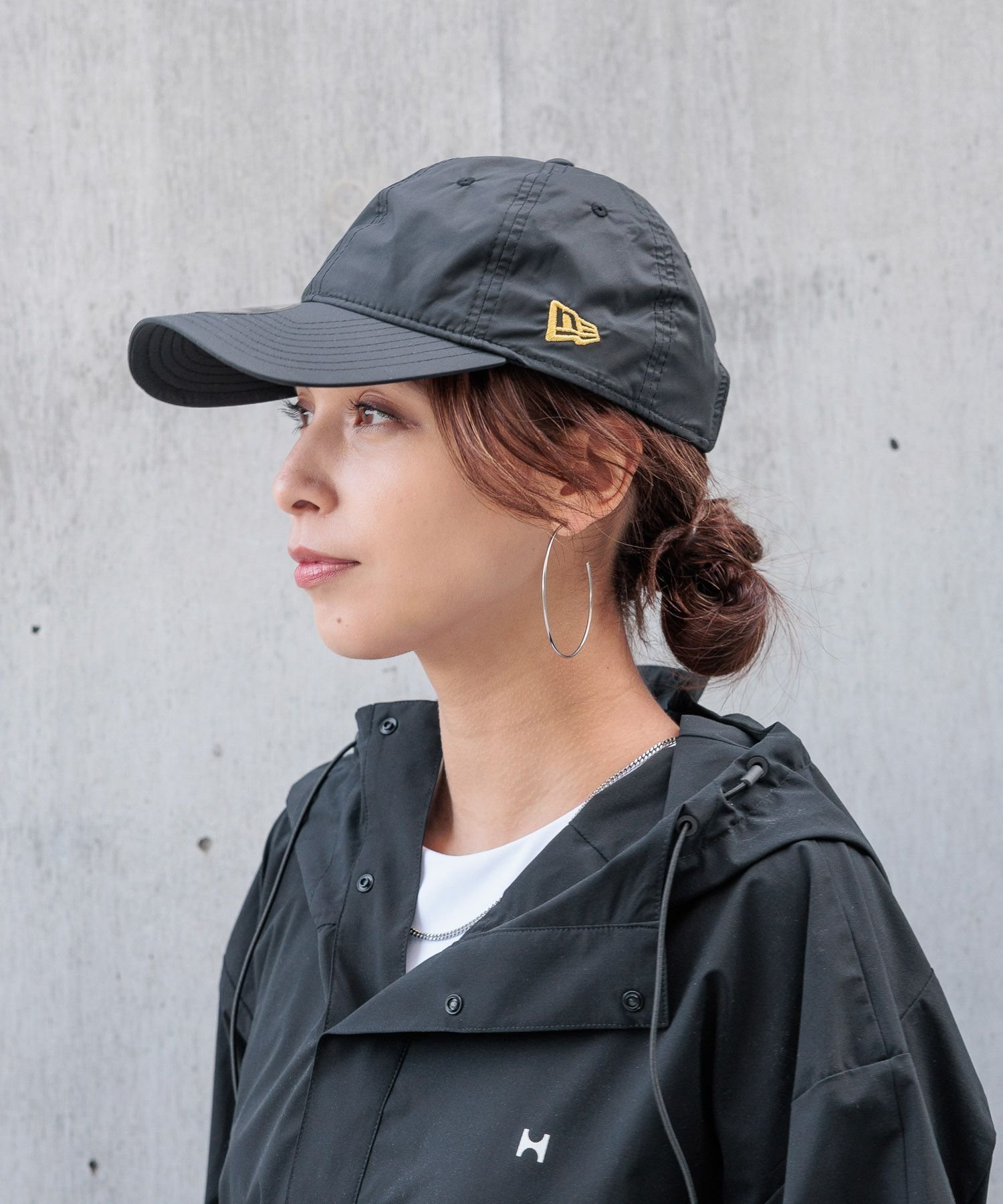 【ベイフロー/BAYFLOW】の【HEREIAM】NEW ERA(ニューエラ)/LONG VISOR(撥水) インテリア・キッズ・メンズ・レディースファッション・服の通販 founy(ファニー) 　ファッション　Fashion　レディースファッション　Ladies' Fashion Online　キャップ　Cap　コーティング　Coating　プリント　Print　別注　Special Order　ロング　Long　おすすめ　Recommend　夏　Summer　ブラック×ゴールド刺繍18|ID: prp329100004597005 ipo3291000000032670798