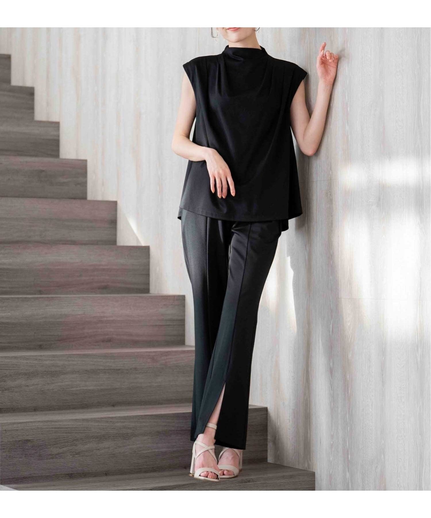 【ノエラ/Noela】の【WEB限定】ドレープセットアップ インテリア・キッズ・メンズ・レディースファッション・服の通販 founy(ファニー) 　ファッション　Fashion　レディースファッション　Ladies' Fashion Online　セットアップ　Setup　カットソー　Cut And Sew　スリット　Slit　センター　Center　ドレープ　Drape　ポケット　Pocket　リラックス　Relax　ブラック|ID: prp329100004597112 ipo3291000000032671648