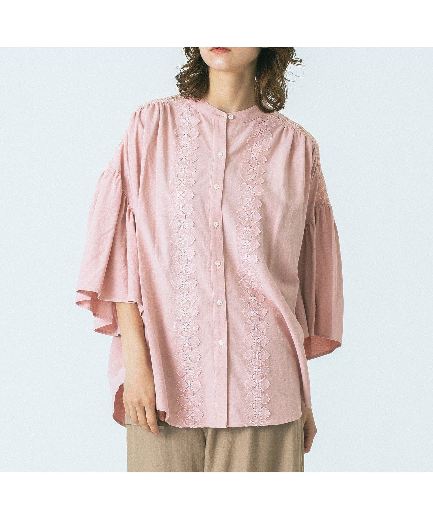 【ローズバッド/ROSE BUD】のGENE HEAVENS/LACE YORK RUFFLE SHIRT インテリア・キッズ・メンズ・レディースファッション・服の通販 founy(ファニー) 　ファッション　Fashion　レディースファッション　Ladies' Fashion Online　トップス・カットソー　Tops/Tshirt　シャツ/ブラウス　Shirts/Blouses　エレガント 上品　Elegant　ギャザー　Gather　ジーンズ　Jeans　スラックス　Slacks　チェック　Check　デニム　Denim　人気　Popularity　バランス　Balance　フェミニン　Feminine　フロント　Front　ラッフル　Raffle　レース　Race　おすすめ　Recommend　夏　Summer　PINK|ID: prp329100004597279 ipo3291000000032673465