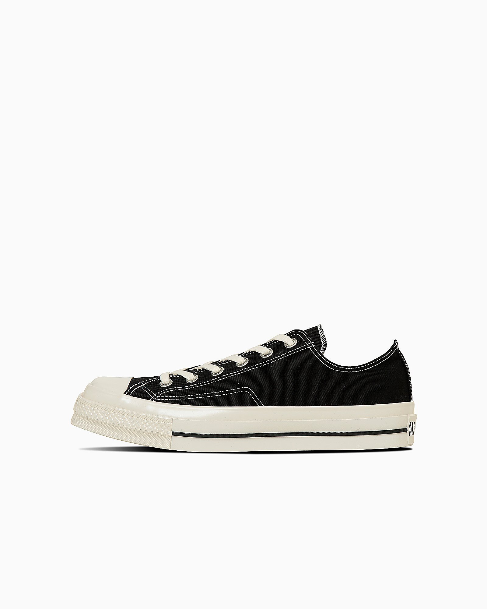【コンバース/CONVERSE】の【CONVERSE 公式】ALL STAR SQUARETOE OX / 【コンバース 公式】オールスター スクエアトウ OX ローカット インテリア・キッズ・メンズ・レディースファッション・服の通販 founy(ファニー) 　ファッション　Fashion　レディースファッション　Ladies' Fashion Online　インソール　Insole　キャップ　Cap　クッション　Cushion　シューズ　Shoes　スクエア　Square　スニーカー　Sneakers　フォーム　Form　モチーフ　Motif　ラバー　Rubber　ブラック|ID: prp329100004597305 ipo3291000000032673760