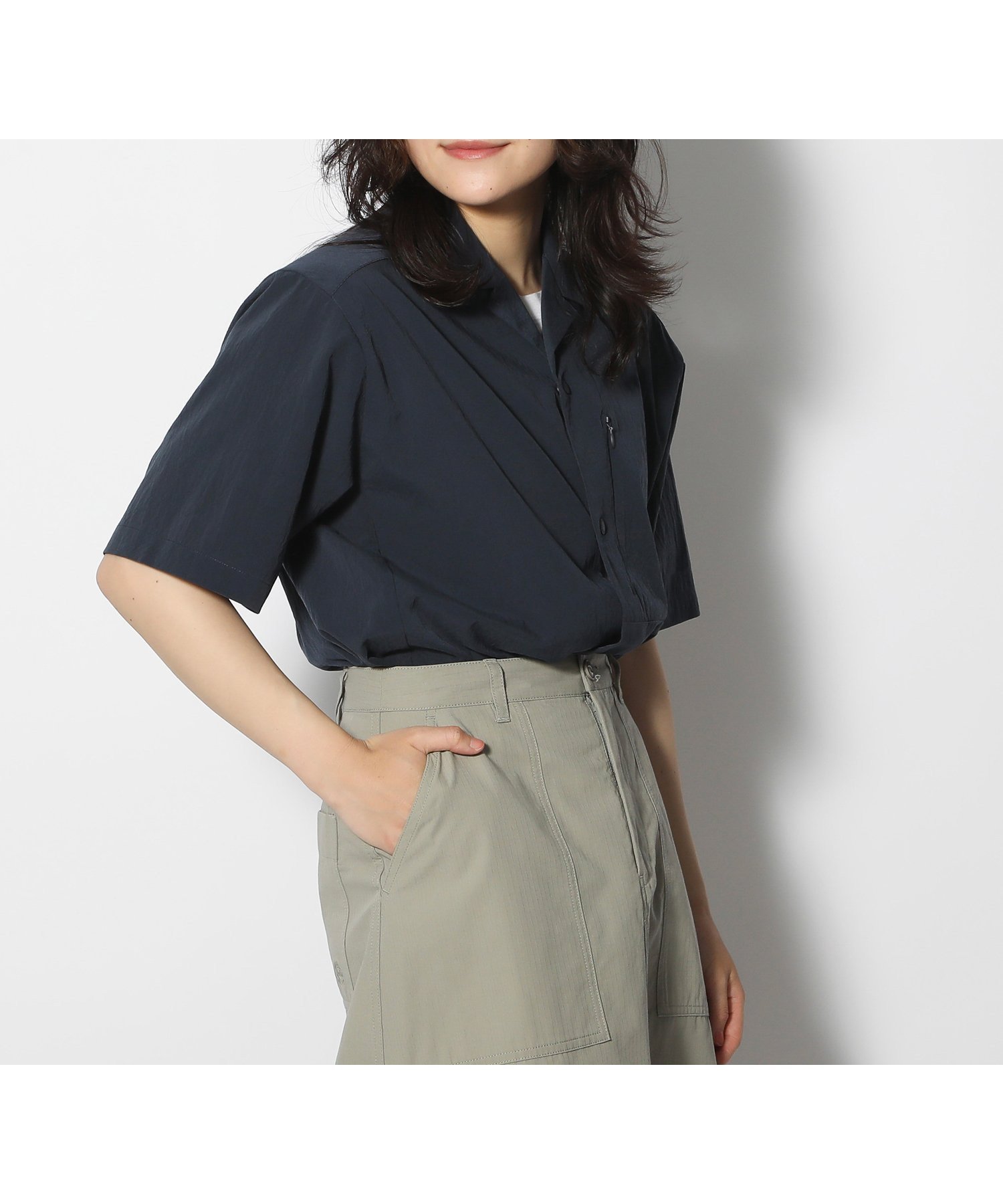 【スノーピーク/SNOW PEAK】のBreathable Quick Dry Shirt インテリア・キッズ・メンズ・レディースファッション・服の通販 founy(ファニー) 　ファッション　Fashion　レディースファッション　Ladies' Fashion Online　トップス・カットソー　Tops/Tshirt　シャツ/ブラウス　Shirts/Blouses　吸水　Water Absorption　軽量　Lightweight　ショーツ　Shorts　ドット　Dot　人気　Popularity　フィット　Fit　ベーシック　Basic　ポケット　Pocket　おすすめ　Recommend　夏　Summer　Navy|ID: prp329100004597308 ipo3291000000032673786
