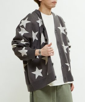 【コンバーストウキョウ/CONVERSE TOKYO】のSTAR JACQUARD KNIT CARDIGAN 人気、トレンドファッション・服の通販 founy(ファニー) ファッション Fashion レディースファッション Fashion for Women トップス・カットソー Cut & Sew Tops ニット Knit Tops & Sweaters カーディガン・羽織り Layered Style Cardigans おすすめ Recommended / Our Picks カーゴパンツ Cargo Pants, Utility Pants カーディガン Cardigan, Knitwear シンプル Simple, Minimal スラックス Slacks, Dress Pants タンク Tank Top, Sleeveless Top デニム Denim, Jeans Material ルーズ Loose, Oversized |ID:prp329100004597345