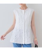 【インディヴィ/INDIVI】の春SALE!【洗える】フラワーカット刺繍ノースリーブブラウス 人気、トレンドファッション・服の通販 founy(ファニー) ファッション Fashion レディースファッション Ladies' Fashion Online トップス・カットソー Tops/Tshirt キャミソール / ノースリーブ No Sleeves シャツ/ブラウス Shirts/Blouses おすすめ Recommend ツイル Twill デニム Denim ノースリーブ No Sleeve フラワー Flower ベスト Vest ペプラム Peplum ボトム Bottom エレガント 上品 Elegant 夏 Summer 春 Spring 洗える Washable thumbnail ホワイト|ID: prp329100004597361 ipo3291000000032674282