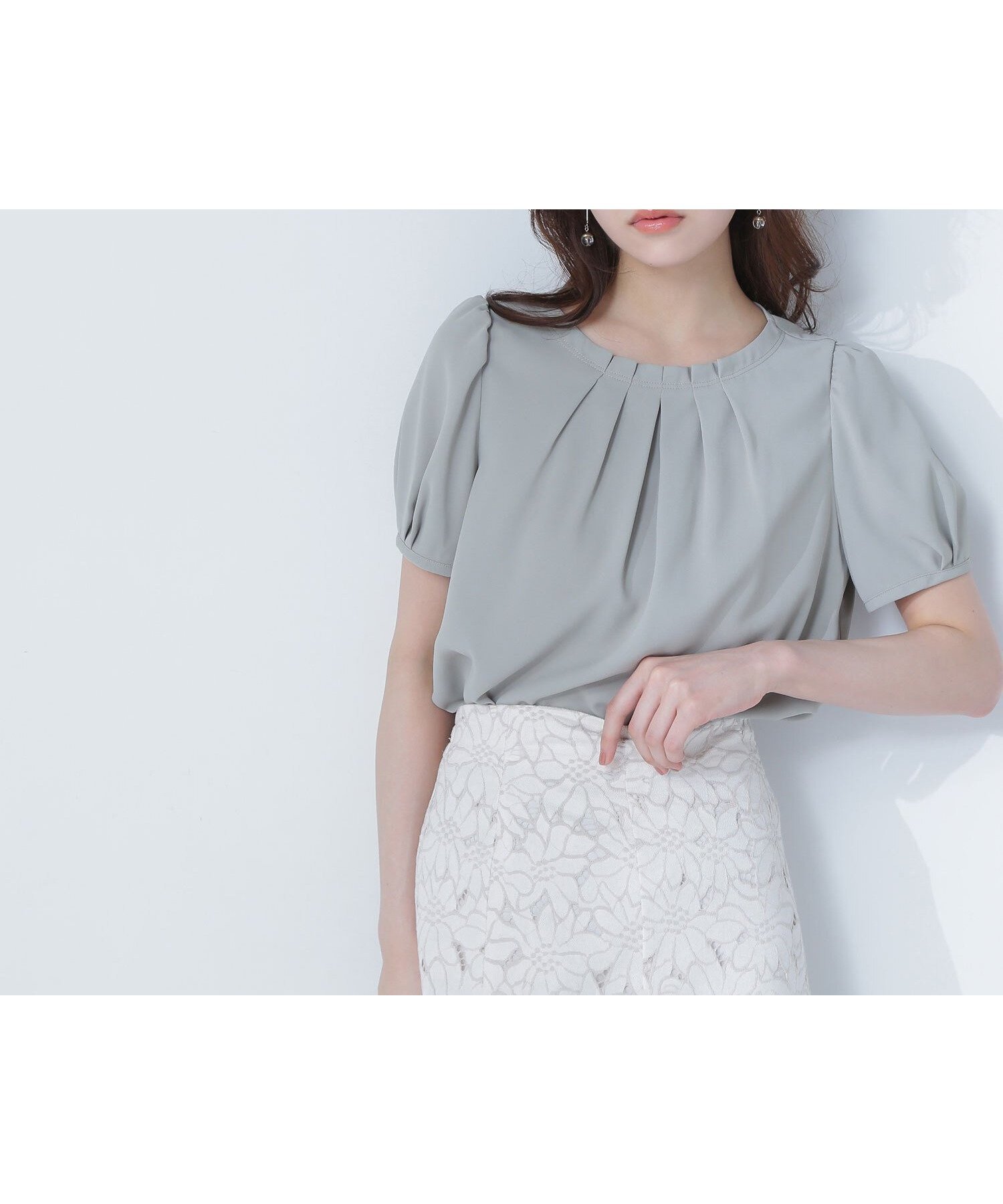 【ナチュラル ビューティー ベーシック/NATURAL BEAUTY BASIC】のボートネックタックブラウス 人気、トレンドファッション・服の通販 founy(ファニー) 　ファッション　Fashion　レディースファッション　Fashion for Women　トップス・カットソー　Cut & Sew Tops　シャツ・ブラウス・オフィスカジュアル　Elegant Blouses & Button-Ups　ジョーゼット　Georgette, Semi-Sheer Fabric　スリーブ　Sleeve, Long Sleeve / Short Sleeve　エレガント 上品　Elegant　 other-1|ID: prp329100004597594 ipo3291000000033074872