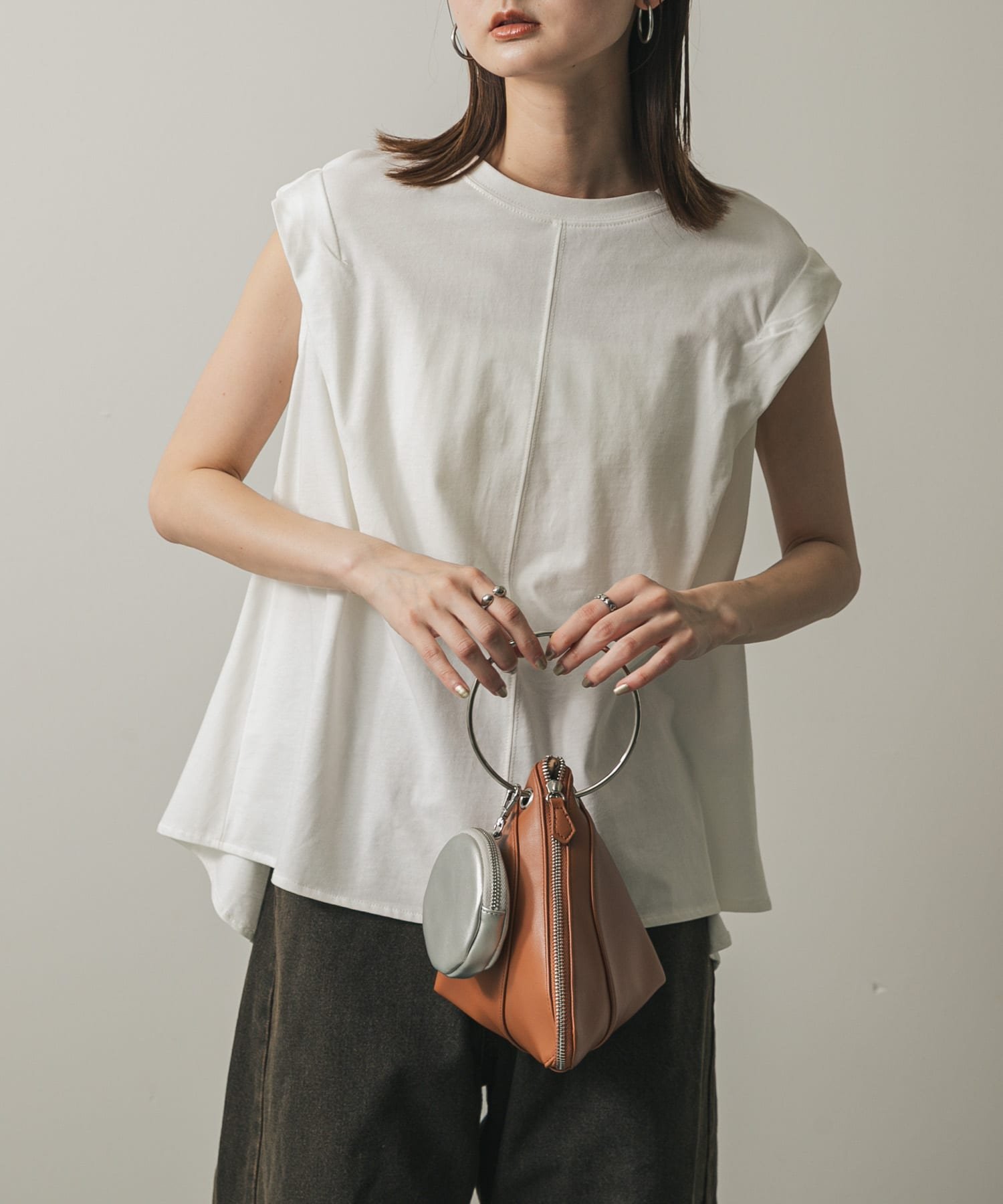 【センスオブプレイス/SENSE OF PLACE by URBAN RESEARCH】のショルダータックフレアカットトップ 人気、トレンドファッション・服の通販 founy(ファニー) 　ファッション　Fashion　レディースファッション　Ladies' Fashion Online　2025年　2025　2025春夏・S/S　Ss,Spring/Summer,2025　ショルダー　Shoulder　チュニック　Tunic　フレア　Flare　夏　Summer　S/S・春夏　Ss・Spring/Summer　 other-1|ID: prp329100004597698 ipo3291000000032678371