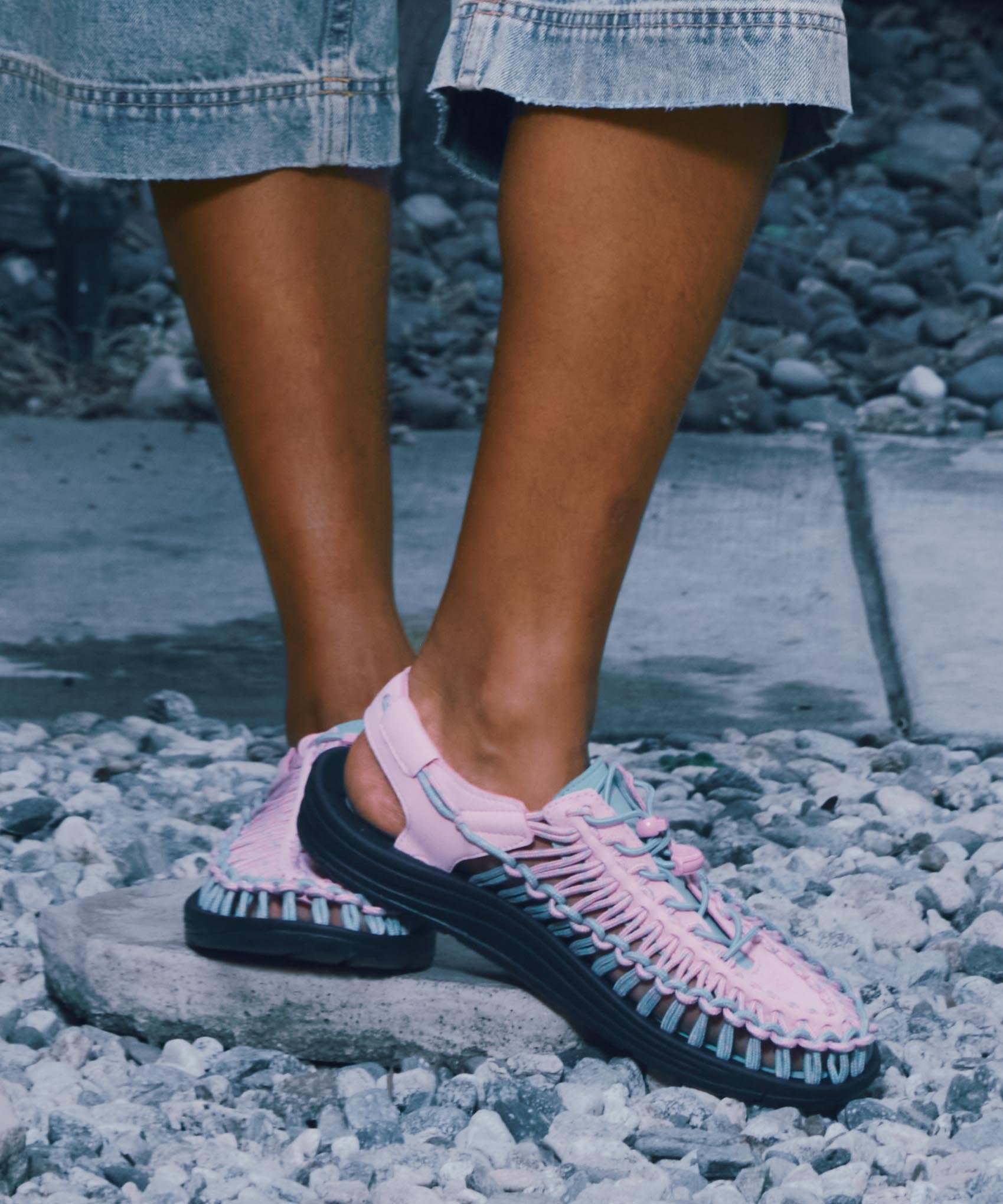 【キーン/KEEN】のWOMEN UNEEK レディース ユニーク インテリア・キッズ・メンズ・レディースファッション・服の通販 founy(ファニー) 　ファッション　Fashion　レディースファッション　Ladies' Fashion Online　アウトドア　Outdoor　クッション　Cushion　コレクション　Collection　軽量　Lightweight　サンダル　Sandals　スニーカー　Sneakers　スリッポン　Slip-Ons　フィット　Fit　ラウンド　Round　MOONLIGHT MAUVE/GRANITE GREEN|ID: prp329100004597723 ipo3291000000032678694