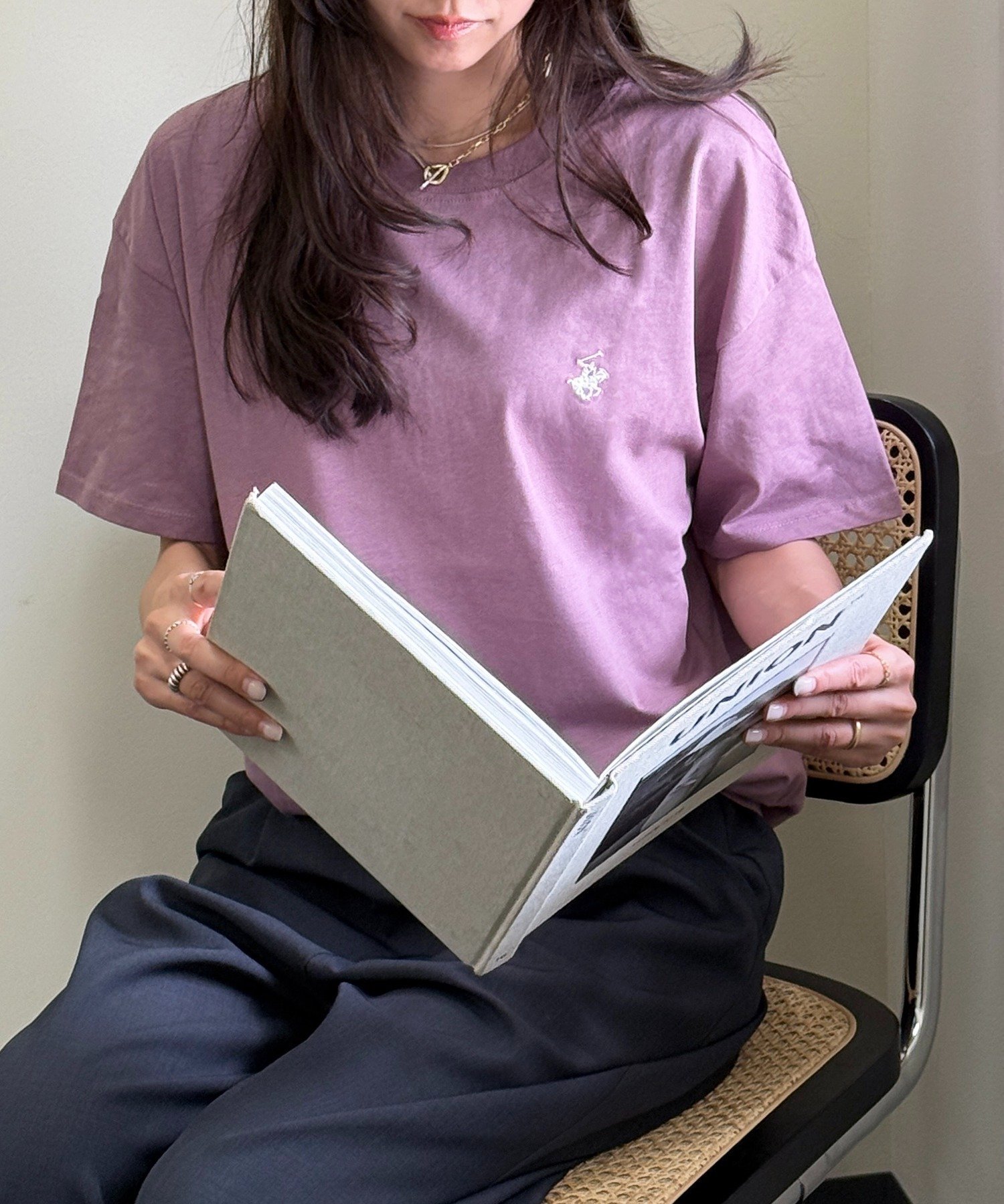 【セットアップセブン/SETUP7】のBEVERLY HILLS POLO CLUB/クラシカルポニー刺繍半袖Tシャツ ポロ インテリア・キッズ・メンズ・レディースファッション・服の通販 founy(ファニー) 　ファッション　Fashion　レディースファッション　Fashion for Women　トップス・カットソー　Cut & Sew Tops　シャツ・ブラウス・オフィスカジュアル　Elegant Blouses & Button-Ups　ロングTシャツ・Tシャツ　Longline T-Shirts & Tees　インナー　Innerwear　厚底　Platform Shoes　カーゴパンツ　Cargo Pants, Utility Pants　カーディガン　Cardigan, Knitwear　クラシカル　Classical, Vintage-Inspired　サングラス　Sunglasses, Shades　シューズ　Shoes, Footwear　ジャケット　Jacket, Outerwear　スニーカー　Sneakers, Trainers　デニム　Denim, Jeans Material　トレンド　Trend, Trending Now　ハーフ　Half, Half-Length　半袖　Short Sleeve, Half Sleeve　リラックス　Relax, Relaxed Fit　ワイド　Wide, Wide Fit　再入荷　Restock / Back in Stock　おすすめ　Recommended / Our Picks　スマホショルダーバッグ　Smartphone Shoulder Bag　WIN|ID: prp329100004597732 ipo3291000000033461297