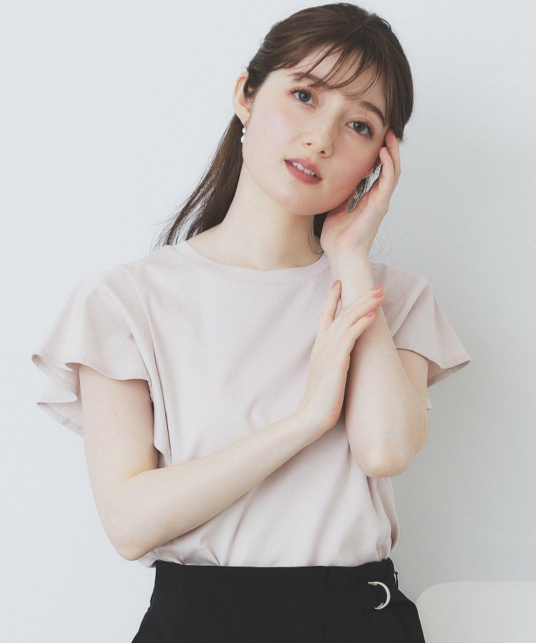 【インデックス/INDEX】の《美人百花掲載/XS-3Lサイズ》フレアスリーブバックシャントップス【接触冷感/UVケア/洗濯機洗い可】 インテリア・キッズ・メンズ・レディースファッション・服の通販 founy(ファニー) 　雑誌掲載アイテム　Magazine Items　ファッション雑誌　Fashion Magazines　ビジンヒャッカ　美人百花　ファッション　Fashion　レディースファッション　Ladies' Fashion Online　トップス・カットソー　Tops/Tshirt　7月号　July Issue　シルケット　Mercerization　シンプル　Simple　スリーブ　Sleeve　雑誌　Magazine　デコルテ　Decolletage　フレア　Flare　エレガント 上品　Elegant　グレージュ|ID: prp329100004597789 ipo3291000000032679524