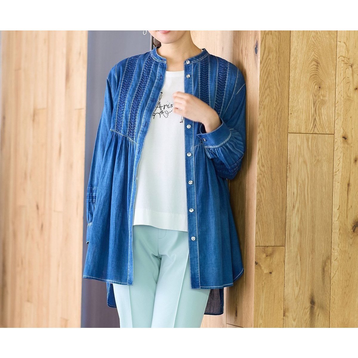 【ロブジェ/LOBJIE】の【洗える】デニムガーゼ ピンタックパフスリーブシャツ 人気、トレンドファッション・服の通販 founy(ファニー) 　ファッション　Fashion　レディースファッション　Ladies' Fashion Online　トップス・カットソー　Tops/Tshirt　シャツ/ブラウス　Shirts/Blouses　カフス　Cuffs　スリーブ　Sleeve　デニム　Denim　夏　Summer　春　Spring　S/S・春夏　Ss・Spring/Summer　洗える　Washable　 other-1|ID: prp329100004597831 ipo3291000000032679998
