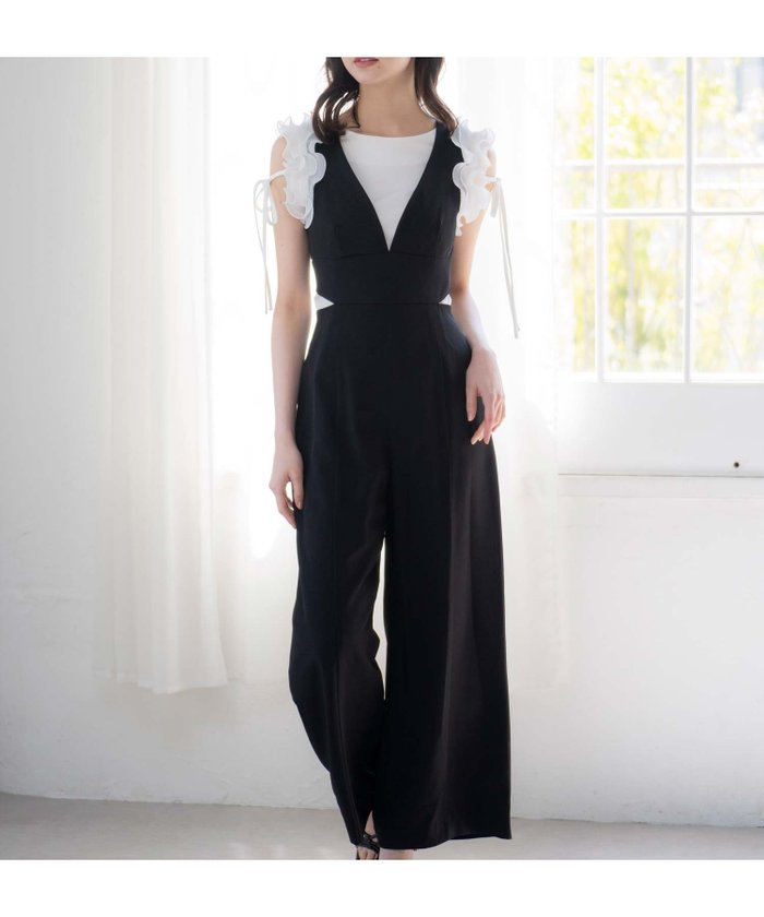 【ノエラ/Noela】のカットアウトオールインワン インテリア・キッズ・メンズ・レディースファッション・服の通販 founy(ファニー) https://founy.com/ ファッション Fashion レディースファッション Ladies' Fashion Online ワンピース Dress オールインワン ワンピース All In One Dress とろみ Thickness トレンド Trend ポケット Pocket マニッシュ Mannish リボン Ribbon |ID: prp329100004597837 ipo3291000000032680044