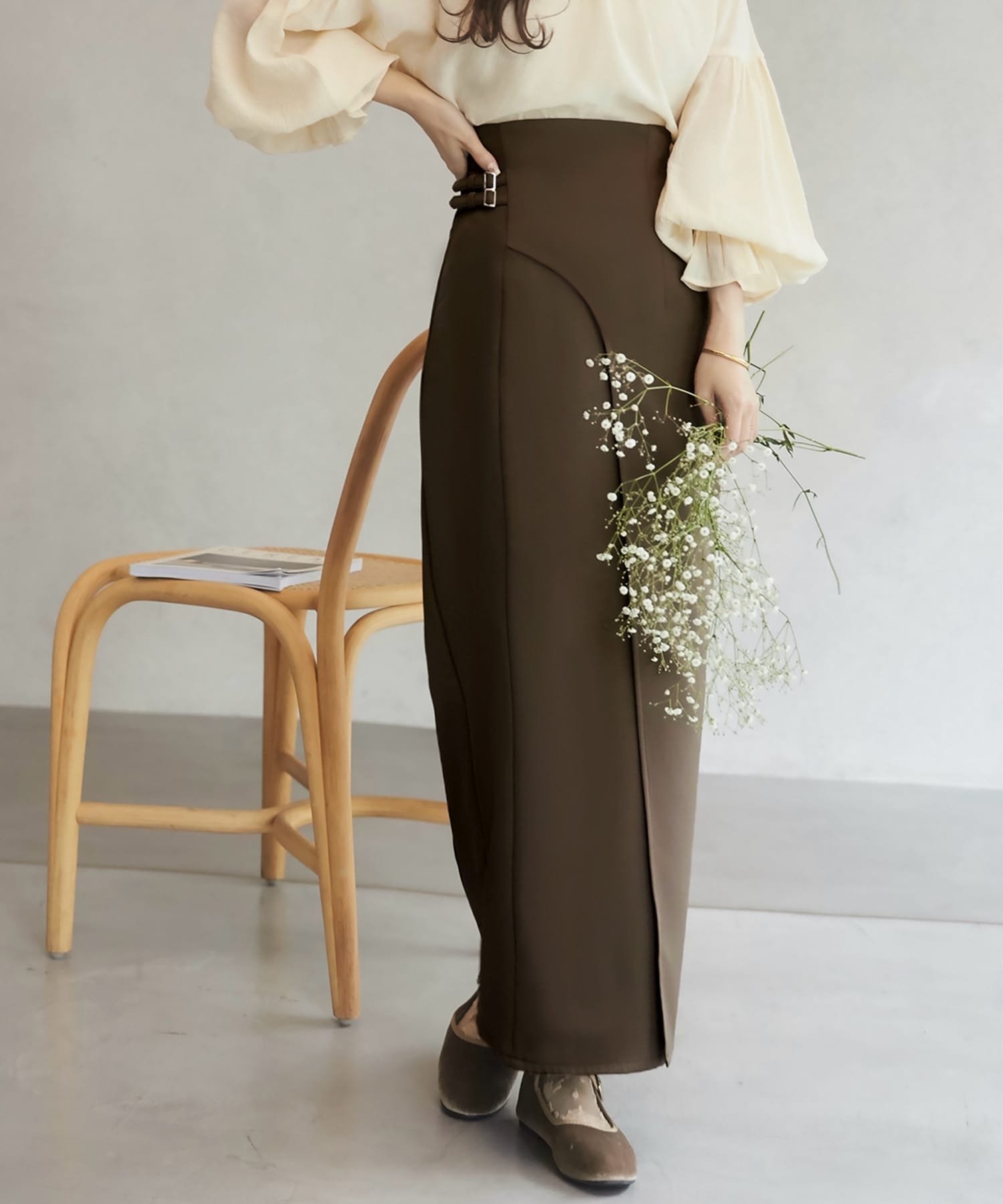 【ジュノア/JUNOAH】のMeiru ベルト付きIラインスカート インテリア・キッズ・メンズ・レディースファッション・服の通販 founy(ファニー) 　ファッション　Fashion　レディースファッション　Ladies' Fashion Online　スカート　Skirt　ベルト　Belts　ブラウン|ID: prp329100004597879 ipo3291000000032680492