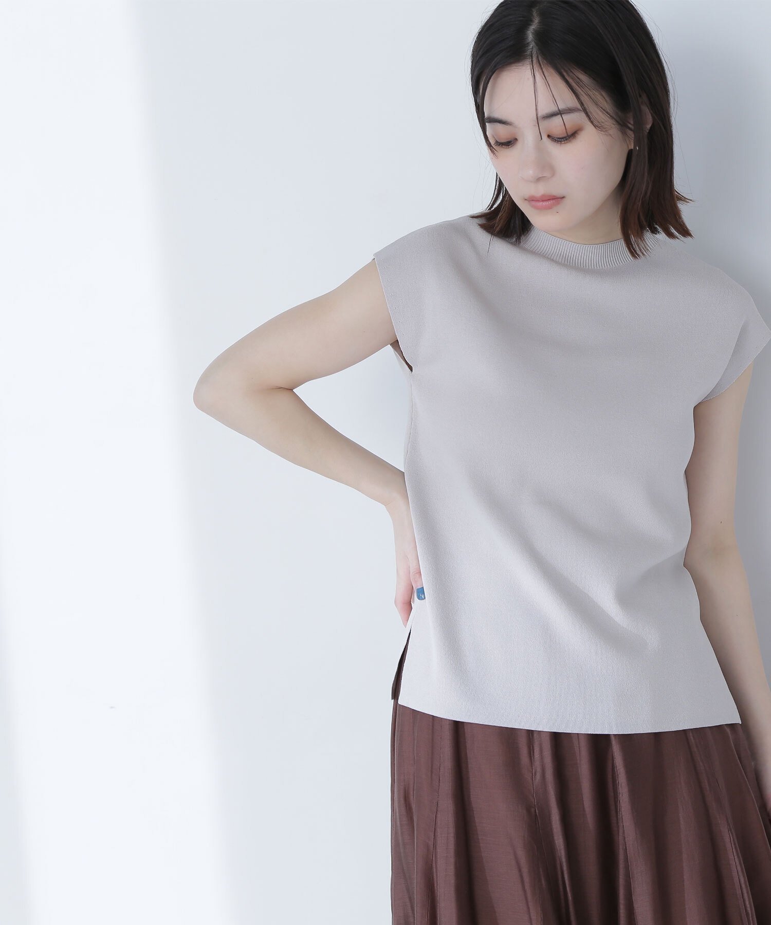 【ナチュラル ビューティー ベーシック/NATURAL BEAUTY BASIC】の総針ベーシックシリーズ モックネックニット インテリア・キッズ・メンズ・レディースファッション・服の通販 founy(ファニー) 　ファッション　Fashion　レディースファッション　Ladies' Fashion Online　トップス・カットソー　Tops/Tshirt　ニット　Knit Tops　スリーブ　Sleeve　トレンド　Trend　フレンチ　French　ベーシック　Basic　定番　Standard　ベージュ|ID: prp329100004597920 ipo3291000000032680923
