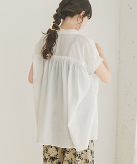 【アイテムズアーバンリサーチ/ITEMS URBAN RESEARCH】のフリルスキッパーブラウス 人気、トレンドファッション・服の通販 founy(ファニー) ファッション Fashion レディースファッション Fashion for Women トップス・カットソー Cut & Sew Tops シャツ・ブラウス・オフィスカジュアル Elegant Blouses & Button-Ups 2025年 2025 2025春夏・S/S Spring/Summer 2025 SS25 シンプル Simple, Minimal スキッパー Skipper, Open Collar フリル Frill, Ruffle ベーシック Basic, Essential エレガント 上品 Elegant 夏 Summer S/S・春夏 SS, Spring/Summer, Warm Season |ID:prp329100004598035