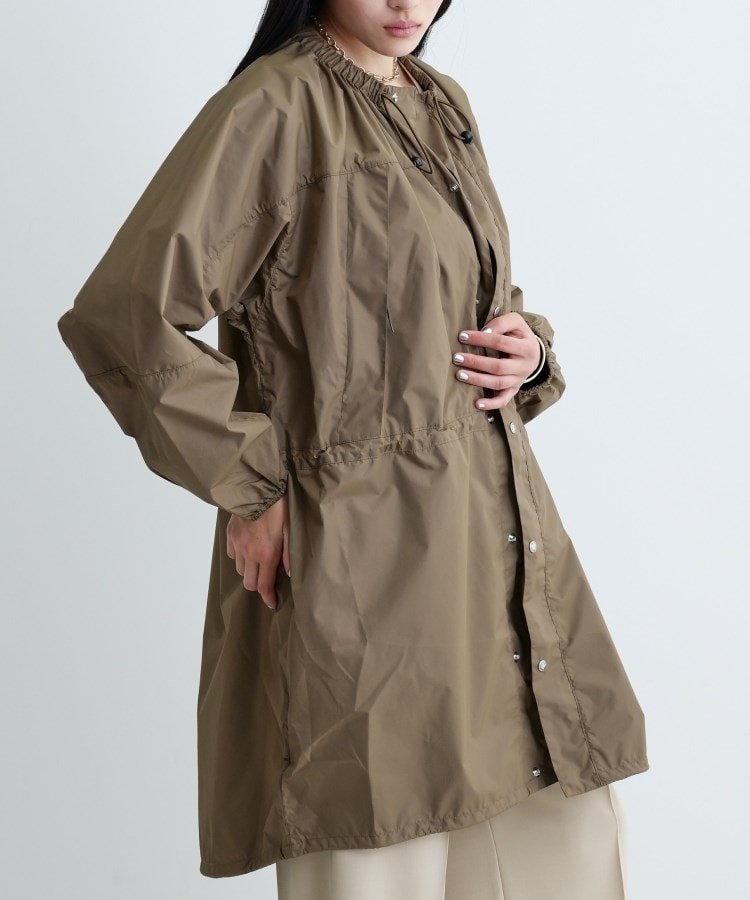【インディヴィ/INDIVI】の【THE NORTH FACE Purple Label】Field Shirred Coat インテリア・キッズ・メンズ・レディースファッション・服の通販 founy(ファニー) 　ファッション　Fashion　レディースファッション　Ladies' Fashion Online　アウター　Coat Outerwear　コート　Coats　シャーリング　Shirring　ハンド　Hand　バルーン　Balloon　ポケット　Pocket　カーキ|ID: prp329100004598119 ipo3291000000032682623
