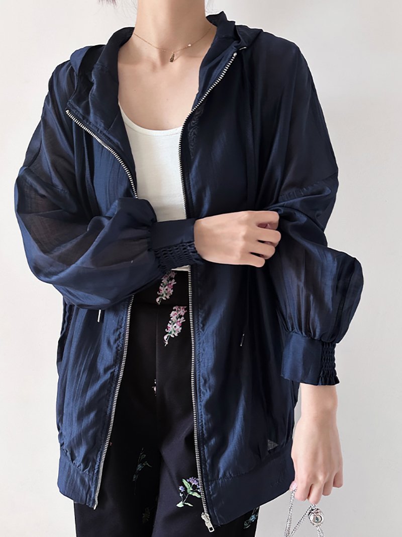 【ドゥーベル/Doux Belle】のオーバーサイズシアーパーカ アウター 透け感 インテリア・キッズ・メンズ・レディースファッション・服の通販 founy(ファニー) 　ファッション　Fashion　レディースファッション　Fashion for Women　アウター　Coat / Outerwear Collection　トップス・カットソー　Cut & Sew Tops　レディースパーカー・カジュアルフーディー　Casual Hoodies & Sweatshirts　シアー　Sheer, See-Through　シンプル　Simple, Minimal　夏　Summer　ネイビー|ID: prp329100004598142 ipo3291000000032682764