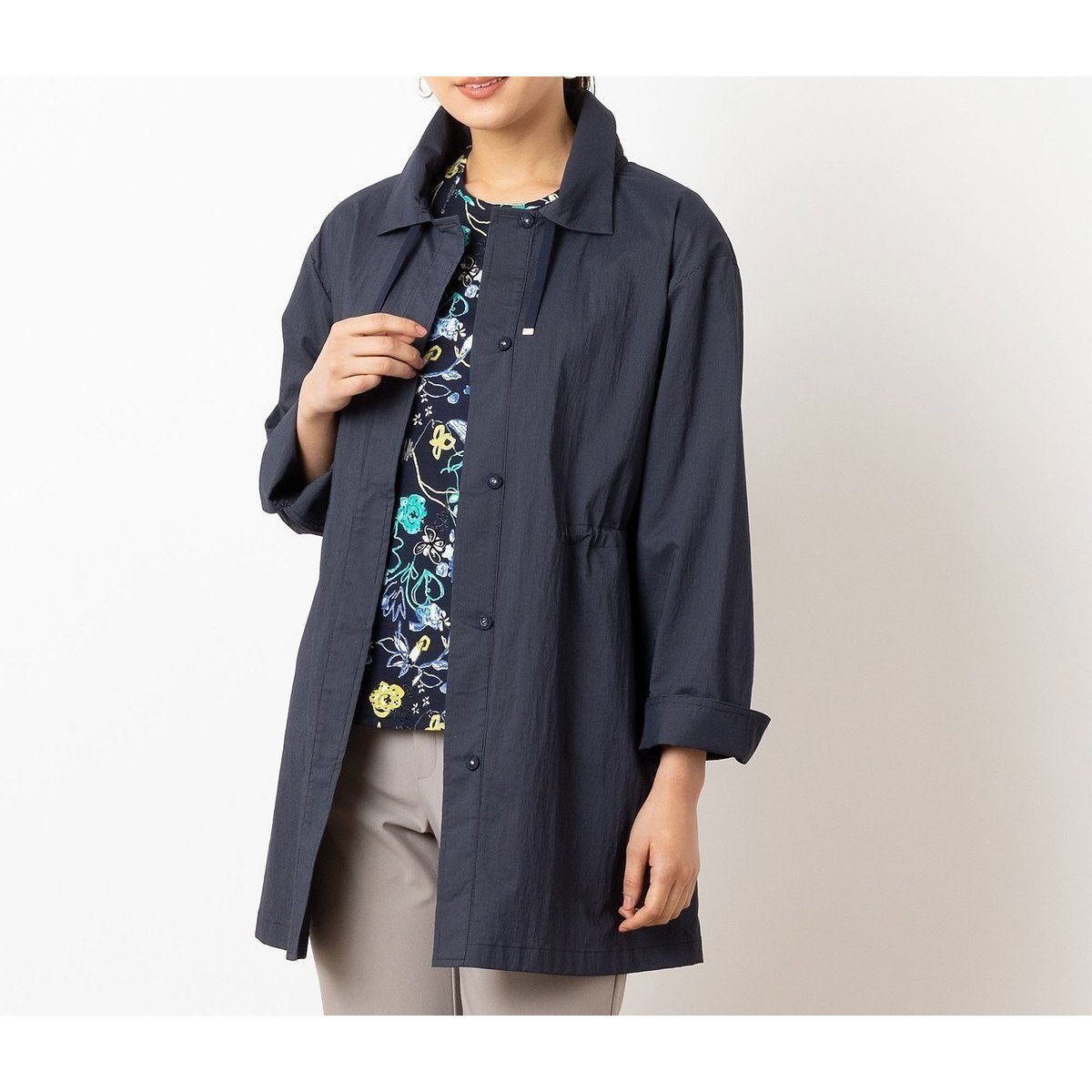 【ロブジェ/LOBJIE】のステンカラー ストレッチコート インテリア・キッズ・メンズ・レディースファッション・服の通販 founy(ファニー) 　ファッション　Fashion　レディースファッション　Ladies' Fashion Online　アウター　Coat Outerwear　コート　Coats　春　Spring　カットソー　Cut And Sew　ギャザー　Gather　ストライプ　Stripe　ストレッチ　Stretch　トレンド　Trend　長袖　Long Sleeve　フェミニン　Feminine　ポケット　Pocket　リボン　Ribbon　ロング　Long　エレガント 上品　Elegant　ダークブルー|ID: prp329100004598174 ipo3291000000032683010