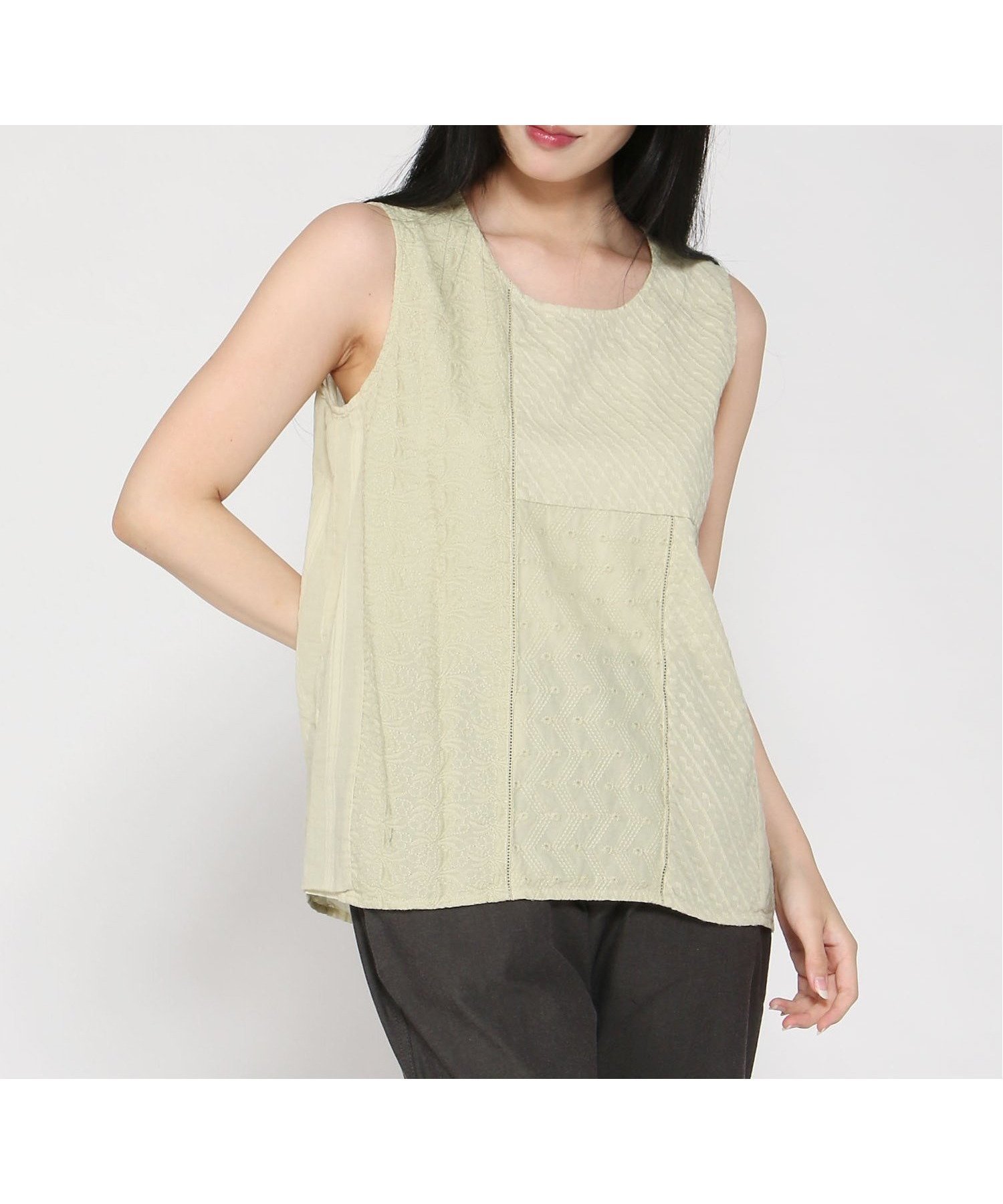 【パドカレ/pas de calais】のコットンガーゼストライプ ノースリーブブラウス 人気、トレンドファッション・服の通販 founy(ファニー) 　ファッション　Fashion　レディースファッション　Ladies' Fashion Online　トップス・カットソー　Tops/Tshirt　キャミソール / ノースリーブ　No Sleeves　シャツ/ブラウス　Shirts/Blouses　スリム　Slim　ノースリーブ　No Sleeve　ロング　Long　ワイド　Wide　人気　Popularity　 other-1|ID: prp329100004598257 ipo3291000000032683741