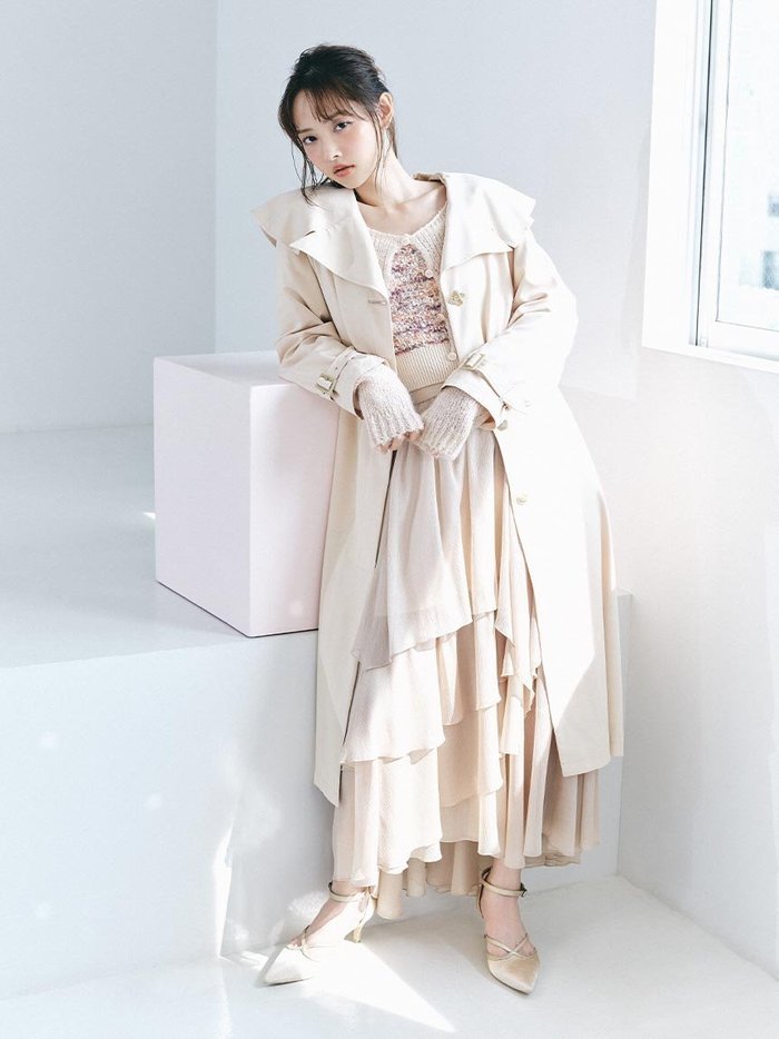 【リリーブラウン/Lily Brown】のケープカラートレンチコート インテリア・キッズ・メンズ・レディースファッション・服の通販 founy(ファニー) https://founy.com/ ファッション Fashion レディースファッション Ladies' Fashion Online アウター Coat Outerwear コート Coats トレンチコート Trench Coats 4月号 April Issue インディゴ Indigo シンプル Simple ツイル Twill デニム Denim トレンド Trend ビッグ Big ピーチ Peach フロント Front ベーシック Basic エレガント 上品 Elegant 春 Spring 雑誌 Magazine |ID: prp329100004598554 ipo3291000000032687401
