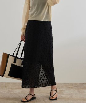 【ロペ/ROPE'】の【洗える】【WEB・一部店舗限定】フラワージャガードスカート/セットアップ対応 人気、トレンドファッション・服の通販 founy(ファニー) ファッション Fashion レディースファッション Fashion for Women セットアップ Matching Sets スカート・ミニ/ミディ/マキシ Skirts / Mini, Midi & Maxi Skirts おすすめ Recommended / Our Picks インナー Innerwear ストレート Straight, Straight Cut セットアップ Set-Up, Coordinated Outfit デニム Denim, Jeans Material エレガント 上品 Elegant 洗える Machine Washable 無地 Plain, Solid Color |ID:prp329100004598693