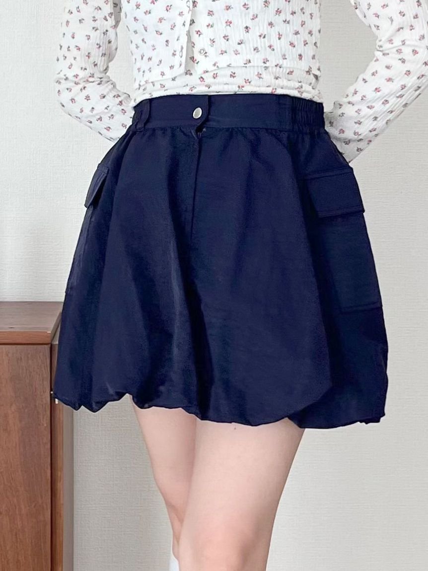 【リリーブラウン/Lily Brown】のバルーンミニスカート インテリア・キッズ・メンズ・レディースファッション・服の通販 founy(ファニー) 　ファッション　Fashion　レディースファッション　Ladies' Fashion Online　スカート　Skirt　ミニスカート　Mini Skirts　インナー　Inner　スポーティ　Sporty　トレンド　Trend　バルーン　Balloon　フェミニン　Feminine　フラップ　Flap　ポケット　Pocket　ミニスカート　Mini Skirt　レース　Race　エレガント 上品　Elegant　夏　Summer　春　Spring　S/S・春夏　Ss・Spring/Summer　軽量　Lightweight　雑誌　Magazine　NVY[089]|ID: prp329100004598869 ipo3291000000032690162