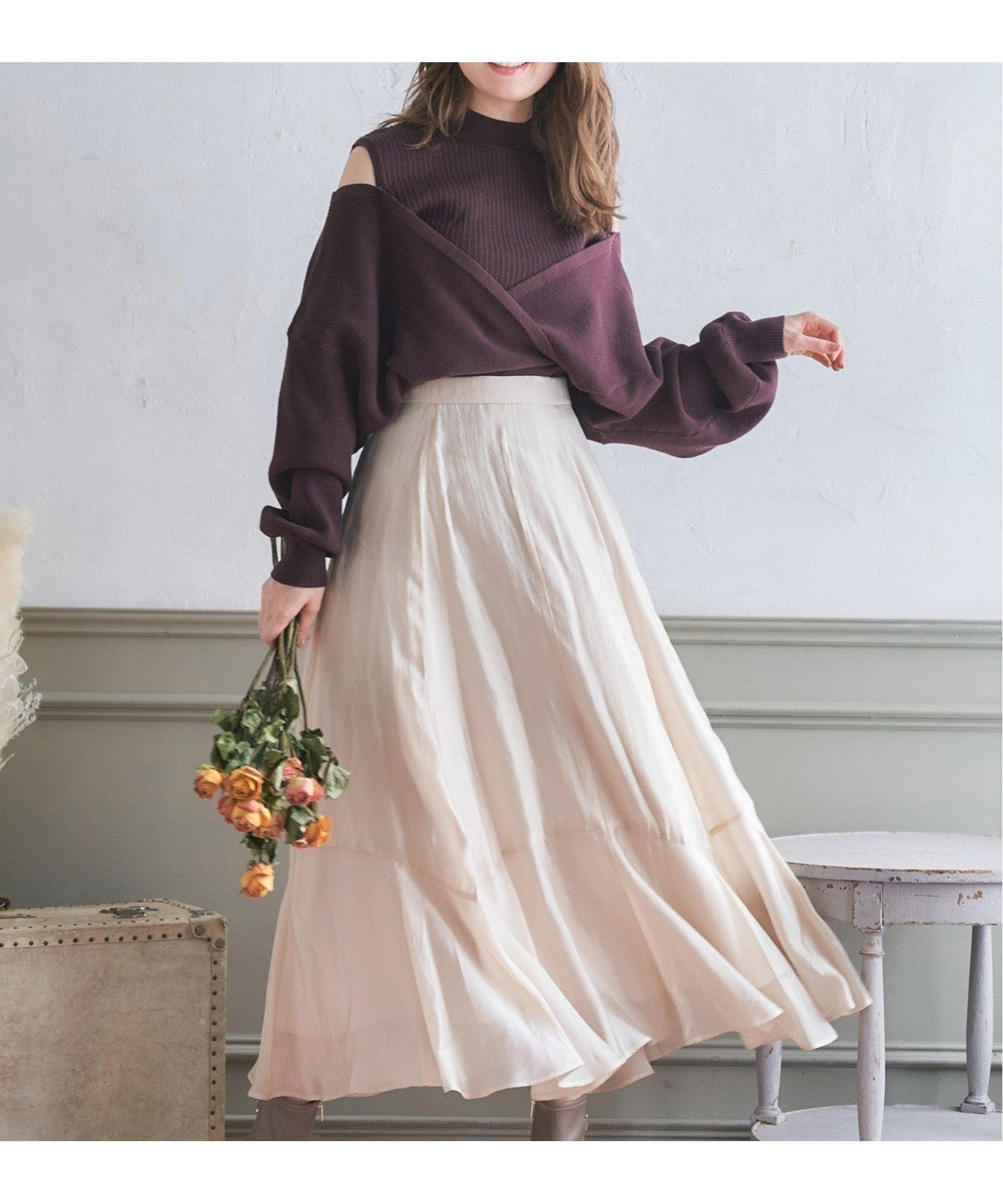 【ノエラ/Noela】のグロッシーフレアスカート インテリア・キッズ・メンズ・レディースファッション・服の通販 founy(ファニー) 　ファッション　Fashion　レディースファッション　Ladies' Fashion Online　スカート　Skirt　Aライン/フレアスカート　Flared A-Line Skirts　シャイニー　Shiny　シンプル　Simple　フレア　Flare　ベージュ|ID: prp329100004598874 ipo3291000000032690254
