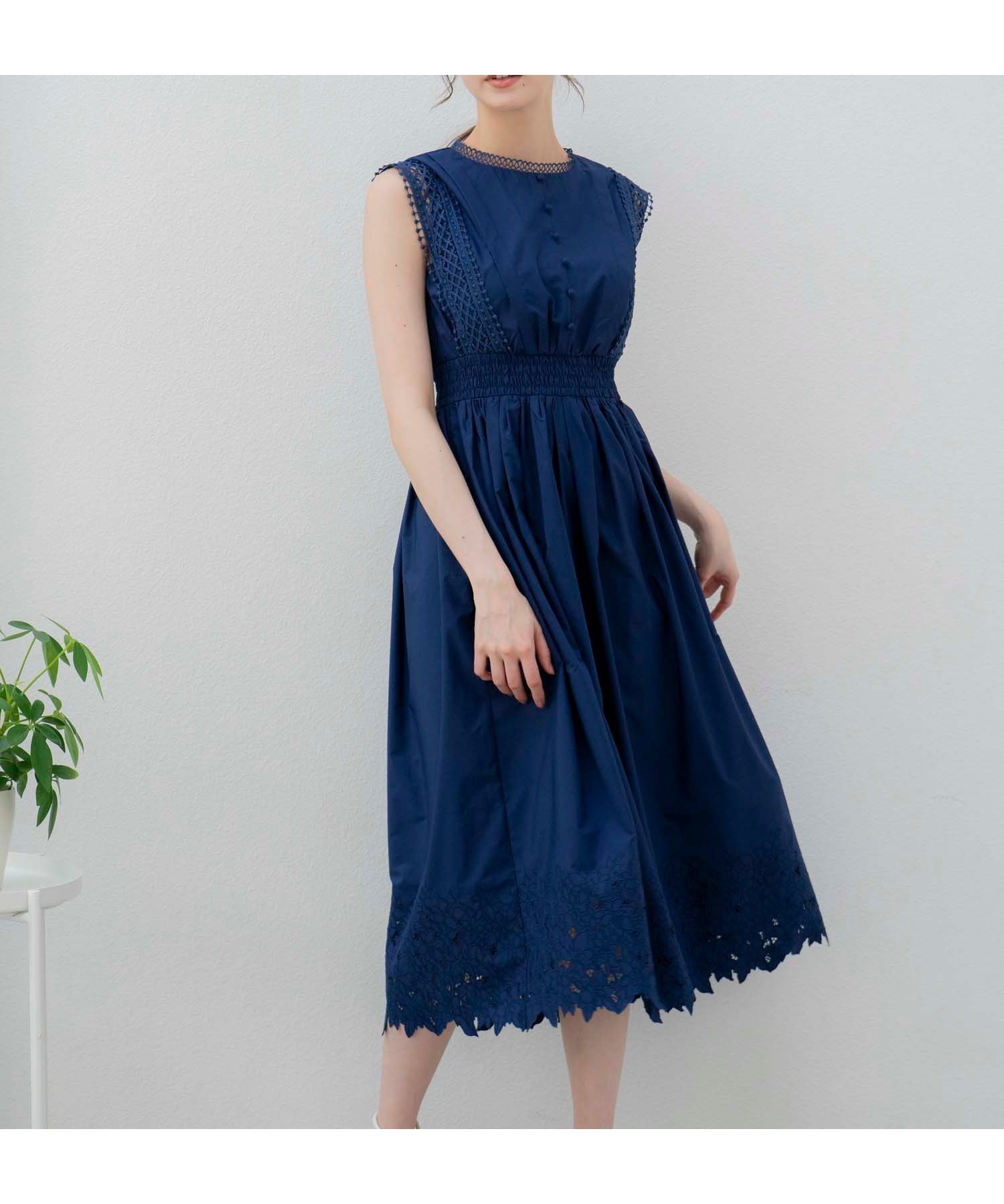 【ノエラ/Noela】のレース刺繍ワンピ インテリア・キッズ・メンズ・レディースファッション・服の通販 founy(ファニー) 　ファッション　Fashion　レディースファッション　Ladies' Fashion Online　ワンピース　Dress　ギャザー　Gather　サマー　Summer　ポケット　Pocket　レース　Race　ネイビー|ID: prp329100004598943 ipo3291000000032690882