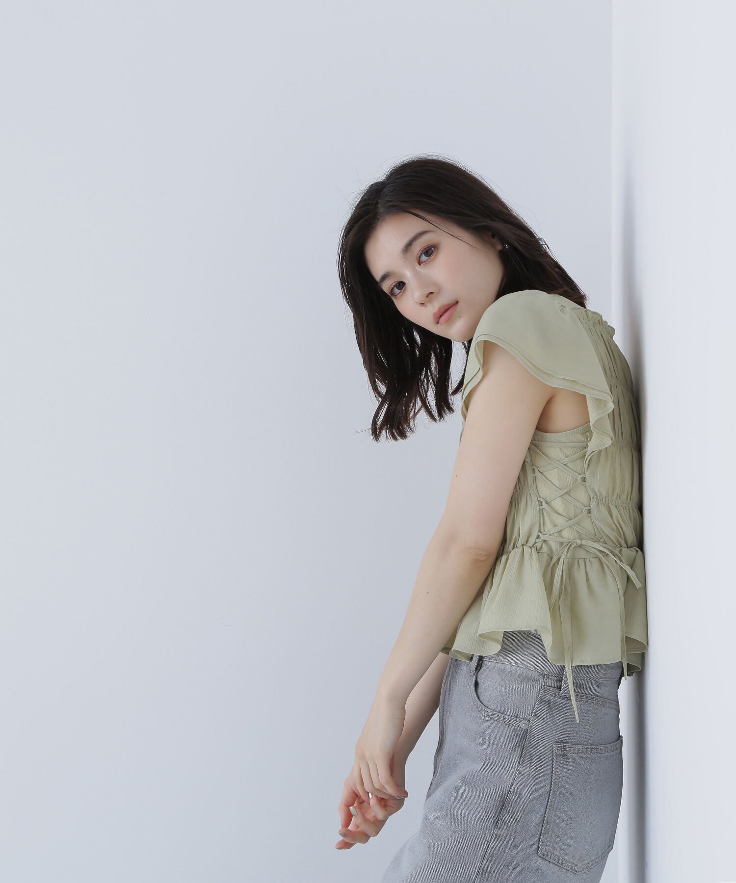 【ナチュラル ビューティー ベーシック/NATURAL BEAUTY BASIC】のレースアップシャーリングブラウス インテリア・キッズ・メンズ・レディースファッション・服の通販 founy(ファニー) 　ファッション　Fashion　レディースファッション　Ladies' Fashion Online　トップス・カットソー　Tops/Tshirt　シャツ/ブラウス　Shirts/Blouses　ライトグリーン|ID: prp329100004599013 ipo3291000000032691397