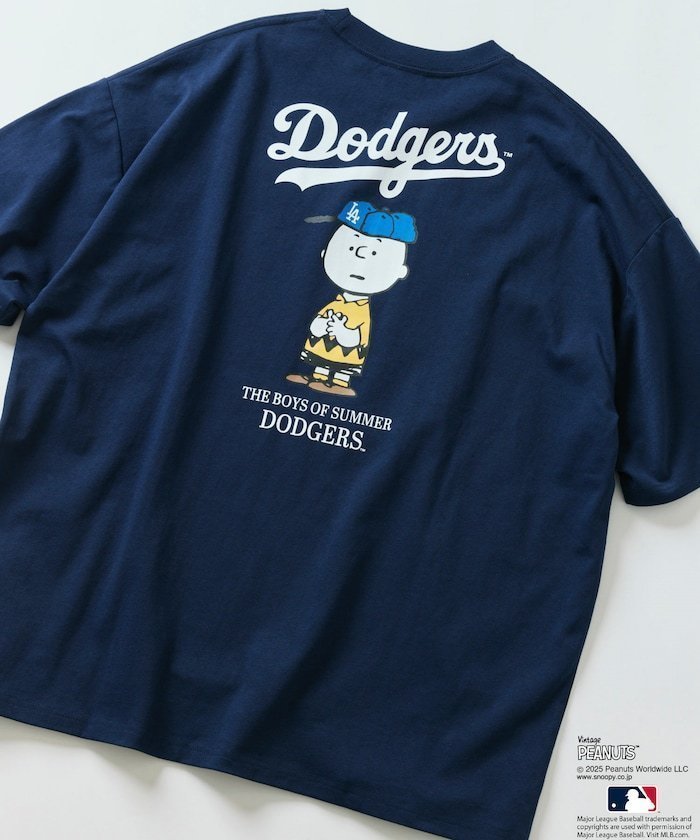 【その他のブランド/Other】のPEANUTS×MLB 別注 ビッグシルエット バックプリント Tシャツ / DODGERS 【限定展開】 25SS インテリア・キッズ・メンズ・レディースファッション・服の通販 founy(ファニー) 　ファッション　Fashion　メンズファッション　Men's Style Online　2025年　2025　2025春夏・S/S　Ss,Spring/Summer,2025　おすすめ　Recommend　キャップ　Cap　グラフィック　Graphic　コラボ　Collaboration　シンプル　Simple　デニム　Denim　ビッグ　Big　フロント　Front　プリント　Print　ボトム　Bottom　ワンポイント　One Point　人気　Popularity　別注　Special Order　夏　Summer　定番　Standard　S/S・春夏　Ss・Spring/Summer　ネイビー|ID: prp329100004599118 ipo3291000000032692231