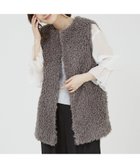 【アバハウスマヴィ/abahouse mavie】のフェイクファーベスト 人気、トレンドファッション・服の通販 founy(ファニー) ファッション Fashion レディースファッション Ladies' Fashion Online アウター Coat Outerwear トップス・カットソー Tops/Tshirt ベスト/ジレ Gilets/Vests バランス Balance フェイクファー Faux Fur フロント Front ベスト Vest ポケット Pocket リアル Real 秋 Autumn/Fall thumbnail グレー|ID: prp329100004599136 ipo3291000000032692377