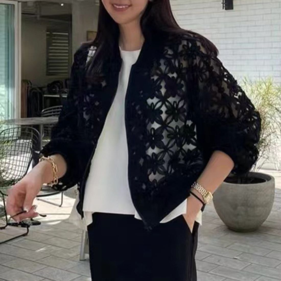 【メゾンドラティール/maison de LATIR】の夏のレースブルゾン 人気、トレンドファッション・服の通販 founy(ファニー) 　ファッション　Fashion　レディースファッション　Ladies' Fashion Online　アウター　Coat Outerwear　ブルゾン　Blouson/Jackets　デニム　Denim　バランス　Balance　ブルゾン　Blouson　レース　Race　夏　Summer　 other-1|ID: prp329100004599137 ipo3291000000032692389