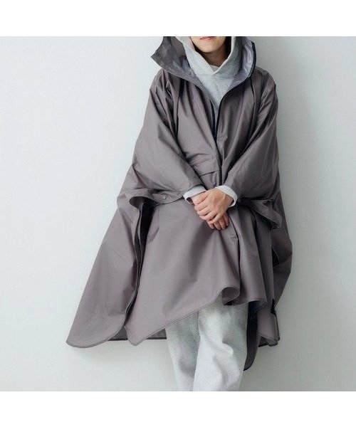 【ゴースローキャラバン/go slow caravan】のKiU/キウ RAIN PONCHO 2ND インテリア・キッズ・メンズ・レディースファッション・服の通販 founy(ファニー) 　ファッション　Fashion　レディースファッション　Ladies' Fashion Online　アウトドア　Outdoor　ドローコード　Draw Cord　ハイネック　High Neck　ポケット　Pocket　ポンチョ　Poncho　定番　Standard　ライトグレー|ID: prp329100004599169 ipo3291000000032692753