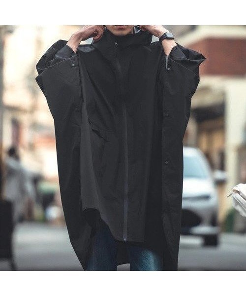 【ゴースローキャラバン/go slow caravan】のKiU/キウ RAIN PONCHO 2ND インテリア・キッズ・メンズ・レディースファッション・服の通販 founy(ファニー) 　ファッション　Fashion　レディースファッション　Ladies' Fashion Online　アウトドア　Outdoor　ドローコード　Draw Cord　ハイネック　High Neck　ポケット　Pocket　ポンチョ　Poncho　定番　Standard　ブラック|ID: prp329100004599169 ipo3291000000032692754