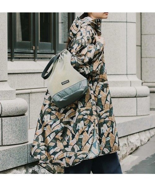 【ゴースローキャラバン/go slow caravan】のKiU/キウ RAIN PONCHO 2ND インテリア・キッズ・メンズ・レディースファッション・服の通販 founy(ファニー) 　ファッション　Fashion　レディースファッション　Ladies' Fashion Online　アウトドア　Outdoor　ドローコード　Draw Cord　ハイネック　High Neck　ポケット　Pocket　ポンチョ　Poncho　定番　Standard　インディゴブルー|ID: prp329100004599169 ipo3291000000032692759