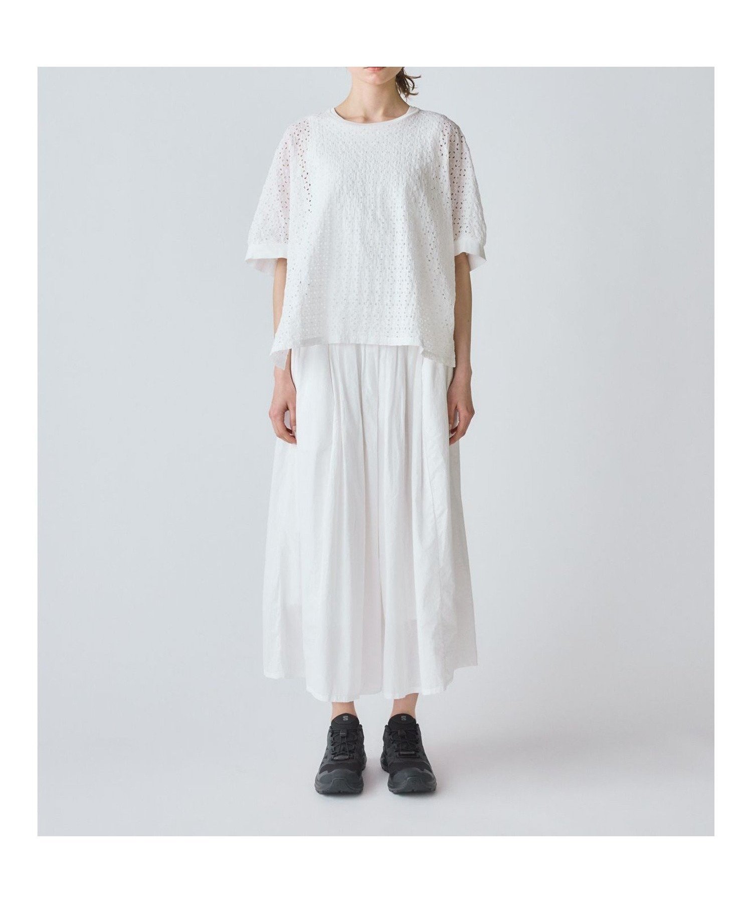 【マーコート/MARcourt】のMidiUmi ワイドボリュームパンツ インテリア・キッズ・メンズ・レディースファッション・服の通販 founy(ファニー) 　ファッション　Fashion　レディースファッション　Fashion for Women　パンツ　Pants & Trousers　なめらか　Smooth, Silky Texture　クロップド　Cropped, Short Length　リラックス　Relax, Relaxed Fit　ワイド　Wide, Wide Fit　エレガント 上品　Elegant　オフホワイト|ID: prp329100004599231 ipo3291000000033167310