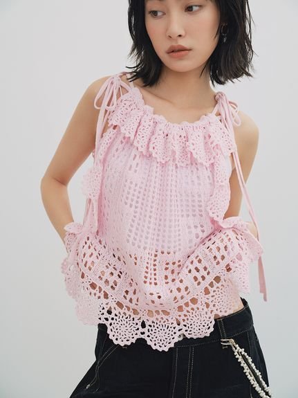 【リリーブラウン/Lily Brown】のクロシェニットトップス インテリア・キッズ・メンズ・レディースファッション・服の通販 founy(ファニー) 　雑誌掲載アイテム　Magazine Items　ファッション雑誌　Fashion Magazines　スウィート　Sweet　ファッション　Fashion　レディースファッション　Ladies' Fashion Online　トップス・カットソー　Tops/Tshirt　ニット　Knit Tops　6月号　June Issue　キャミソール　Camisole　今季　This Season　手編み　Hand Knitting　雑誌　Magazine　PNK[066]|ID: prp329100004599259 ipo3291000000032693540