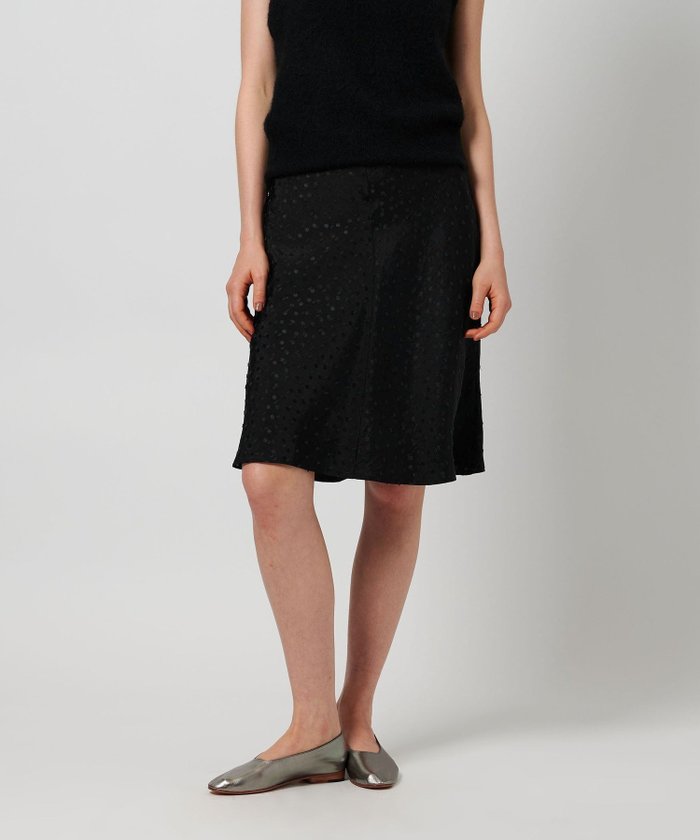 【ビューティ&ユース ユナイテッドアローズ/BEAUTY&YOUTH / UNITED ARROWS】のATTISESSION ドット ジャガード スカート インテリア・キッズ・メンズ・レディースファッション・服の通販 founy(ファニー) https://founy.com/ ファッション Fashion レディースファッション Fashion for Women スカート Skirts おすすめ Recommended / Our Picks カットソー Cut and Sewn Top ガーリー Girly, Feminine Style サテン Satin, Glossy Fabric シンプル Simple, Minimal デニム Denim, Jeans Material ドット Polka Dot, Dot Pattern フレア Flare, Flared レギンス Leggings, Stretch Pants |ID: prp329100004599629 ipo3291000000032697337