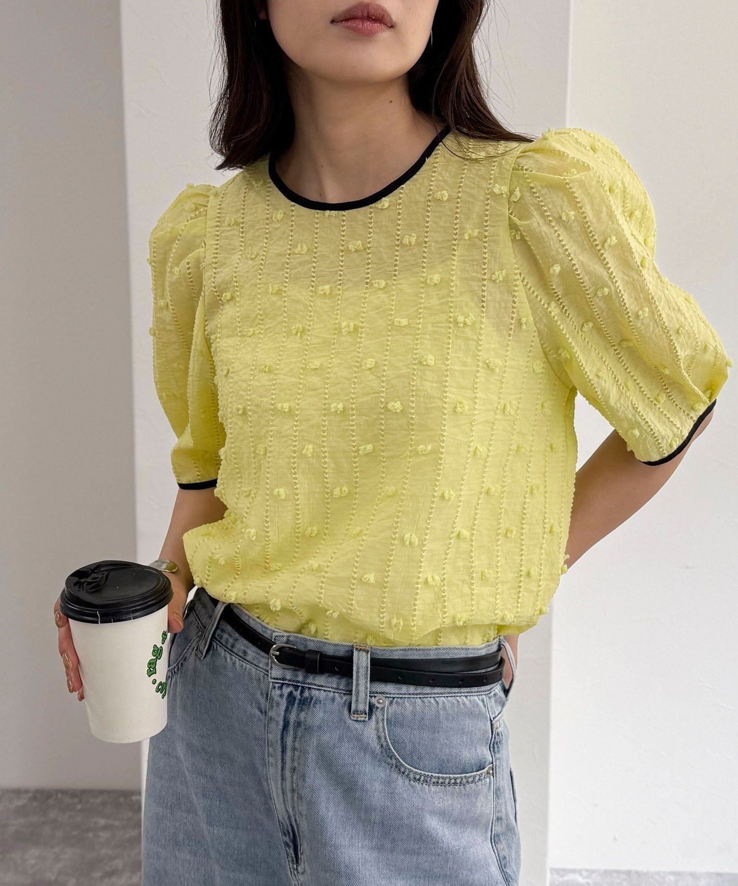 【その他のブランド/Other】のシアージャガードパイピング半袖ブラウス インテリア・キッズ・メンズ・レディースファッション・服の通販 founy(ファニー) 　ファッション　Fashion　レディースファッション　Ladies' Fashion Online　トップス・カットソー　Tops/Tshirt　シャツ/ブラウス　Shirts/Blouses　2025年　2025　2025春夏・S/S　Ss,Spring/Summer,2025　イエロー　Yellow　カットソー　Cut And Sew　シアー　Sheer　ドット　Dot　パイピング　Piping　人気　Popularity　半袖　Short Sleeve　夏　Summer　春　Spring　イエロー|ID: prp329100004599787 ipo3291000000032698410