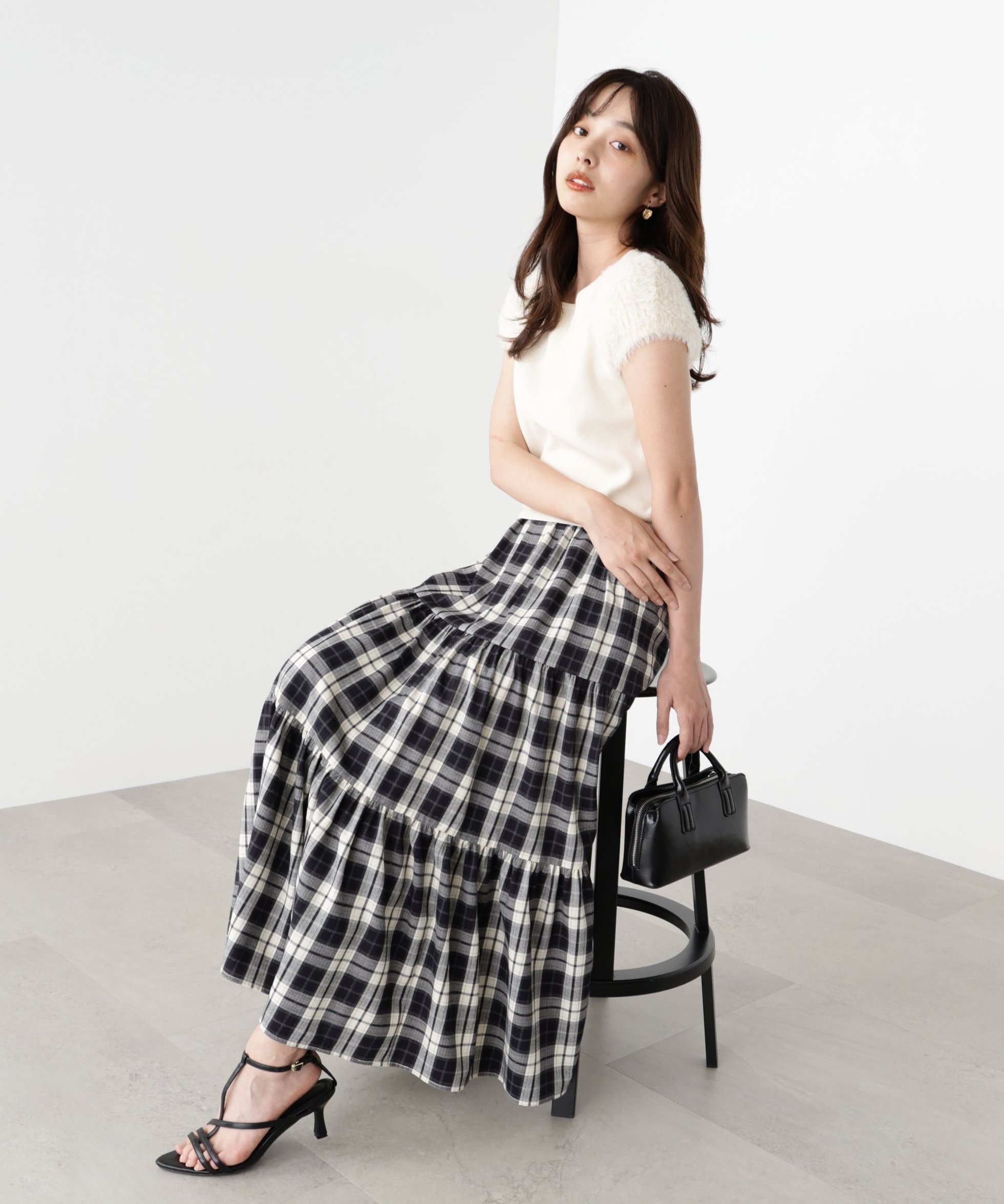 【プロポーション ボディドレッシング/PROPORTION BODY DRESSING】のチェック柄ティアードスカート インテリア・キッズ・メンズ・レディースファッション・服の通販 founy(ファニー) 　ファッション　Fashion　レディースファッション　Fashion for Women　スカート　Skirts　ティアードスカート　Tiered Skirts　チェック　Check, Plaid, Tartan　ティアードスカート　Tiered Skirt, Flounced Skirt　トレンド　Trend, Trending Now　フィット　Fit, Slim Fit　ベージュ|ID: prp329100004599901 ipo3291000000032699537
