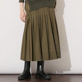 【ピサーノ/PISANO】の【セットアップ対応】片ヒダプリーツスカート 人気、トレンドファッション・服の通販 founy(ファニー) ファッション Fashion レディースファッション Fashion for Women セットアップ Matching Sets スカート・ミニ/ミディ/マキシ Skirts / Mini, Midi & Maxi Skirts スカート Skirts プリーツスカート / 上品フェミニンスタイル Pleated Skirts エレガント 上品 Elegant ギャザー Gathered, Ruffled セットアップ Set-Up, Coordinated Outfit ドッキング Docking, Mixed Material プリーツ Pleats, Pleated ポケット Pocket, Pocket Detail 楽ちん Easy Fit, Comfortable |ID:prp329100004599907