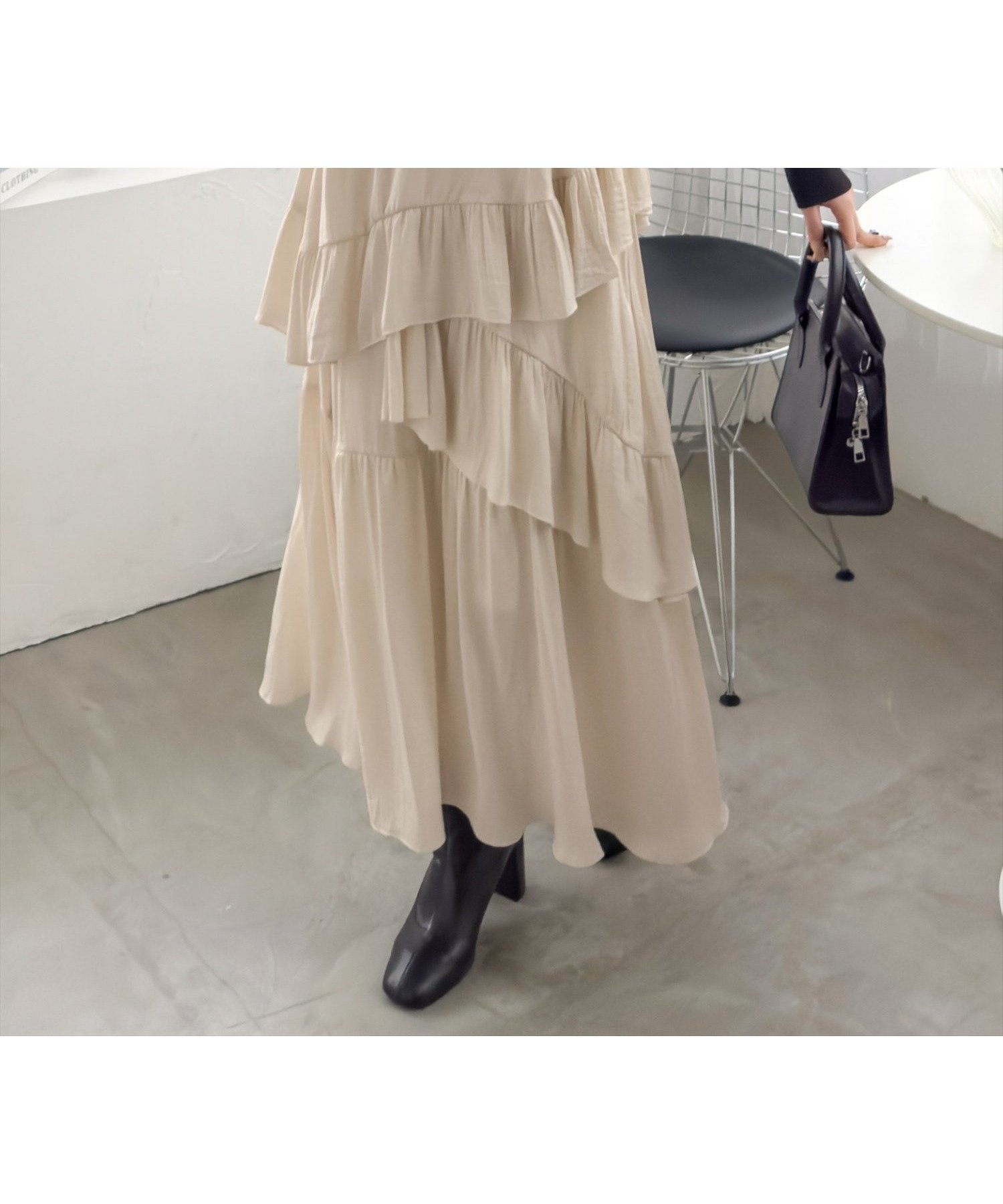 【クリア/clear】のランダムフリルロングスカート インテリア・キッズ・メンズ・レディースファッション・服の通販 founy(ファニー) 　ファッション　Fashion　レディースファッション　Ladies' Fashion Online　スカート　Skirt　ロングスカート　Long Skirt　スウェット　Sweat　エレガント 上品　Elegant　IV|ID: prp329100004599941 ipo3291000000032699827