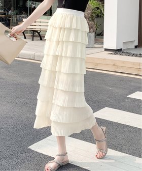 【アミュレット/Amulet】の【Dewlily】ティアードフリルスカート 人気、トレンドファッション・服の通販 founy(ファニー) ファッション Fashion レディースファッション Ladies' Fashion Online スカート Skirt シンプル Simple ティアードスカート Tiered Skirt フリル Frills ロング Long |ID:prp329100004599954